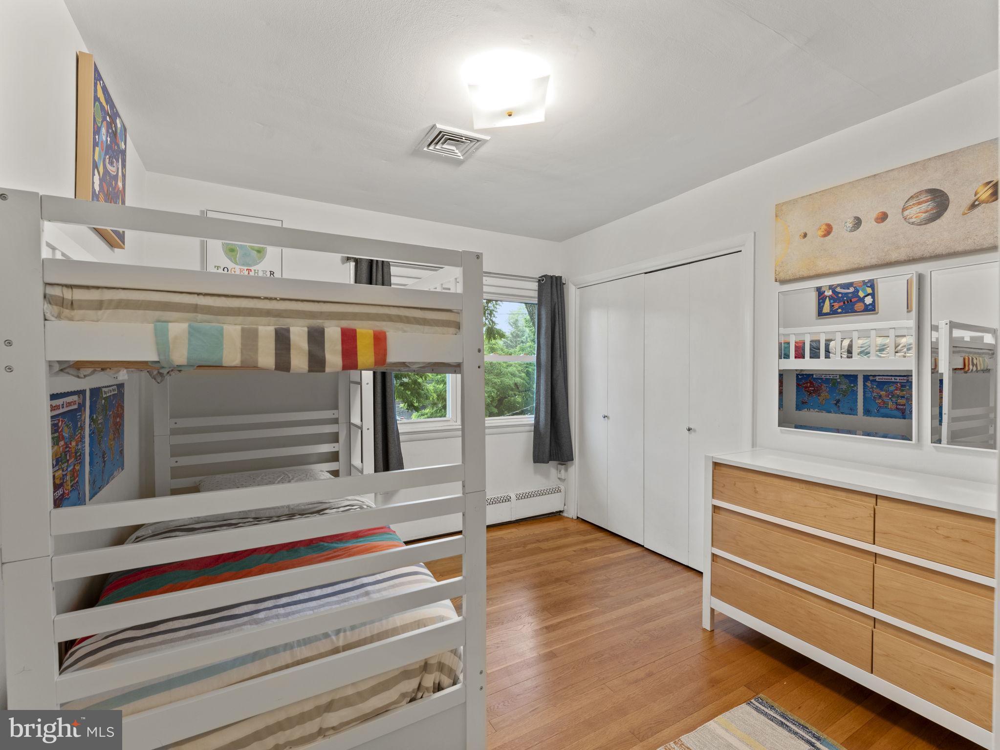 CLAREMONT - Residential