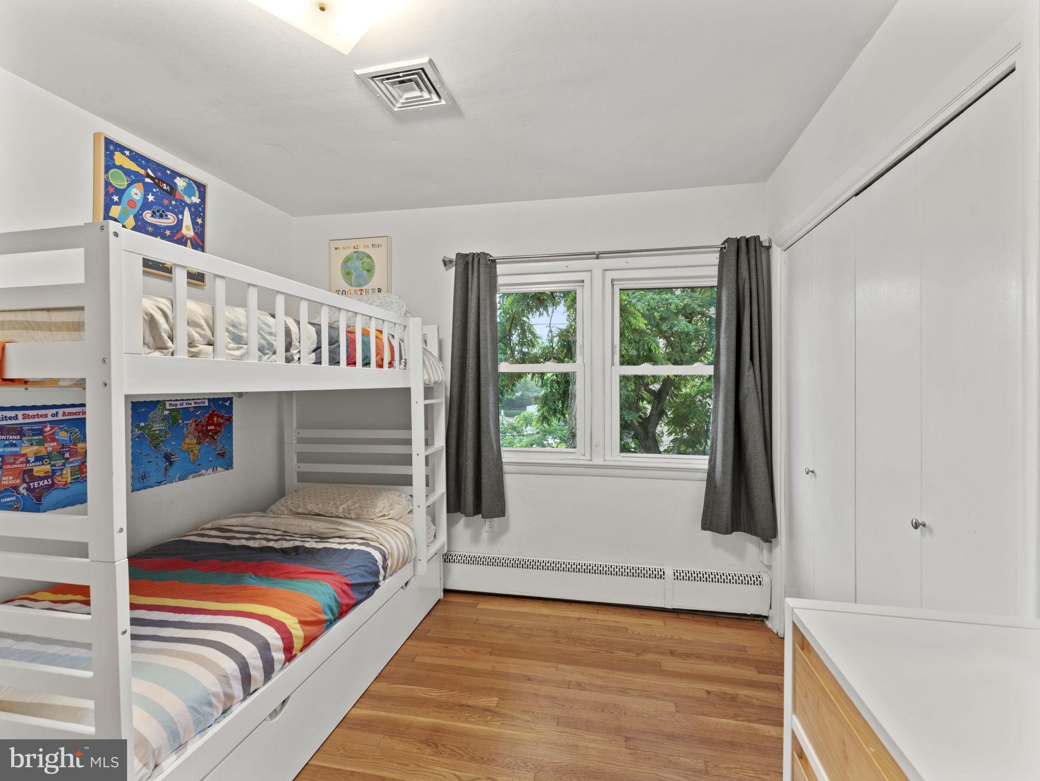 CLAREMONT - Residential