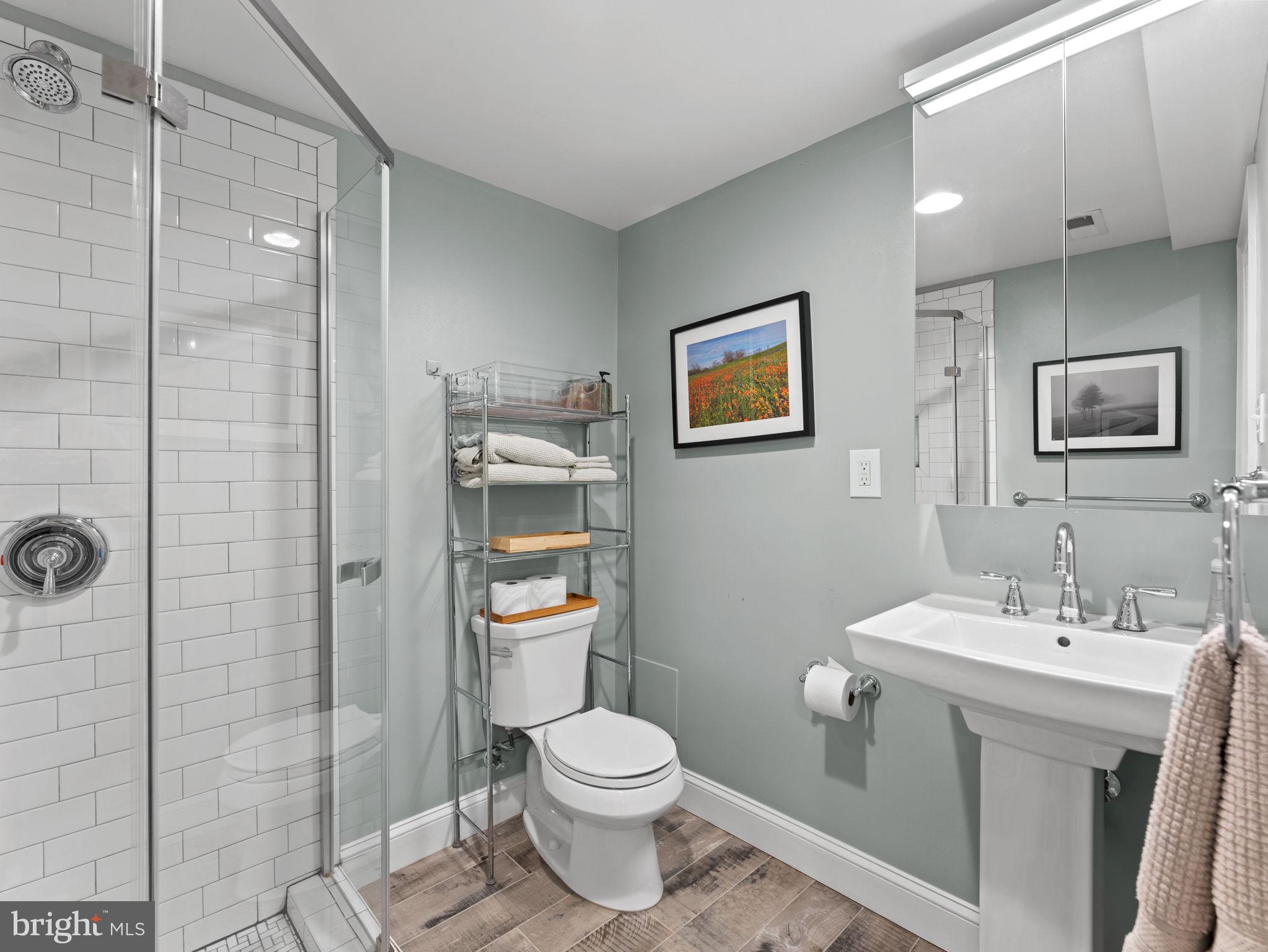 CLAREMONT - Residential