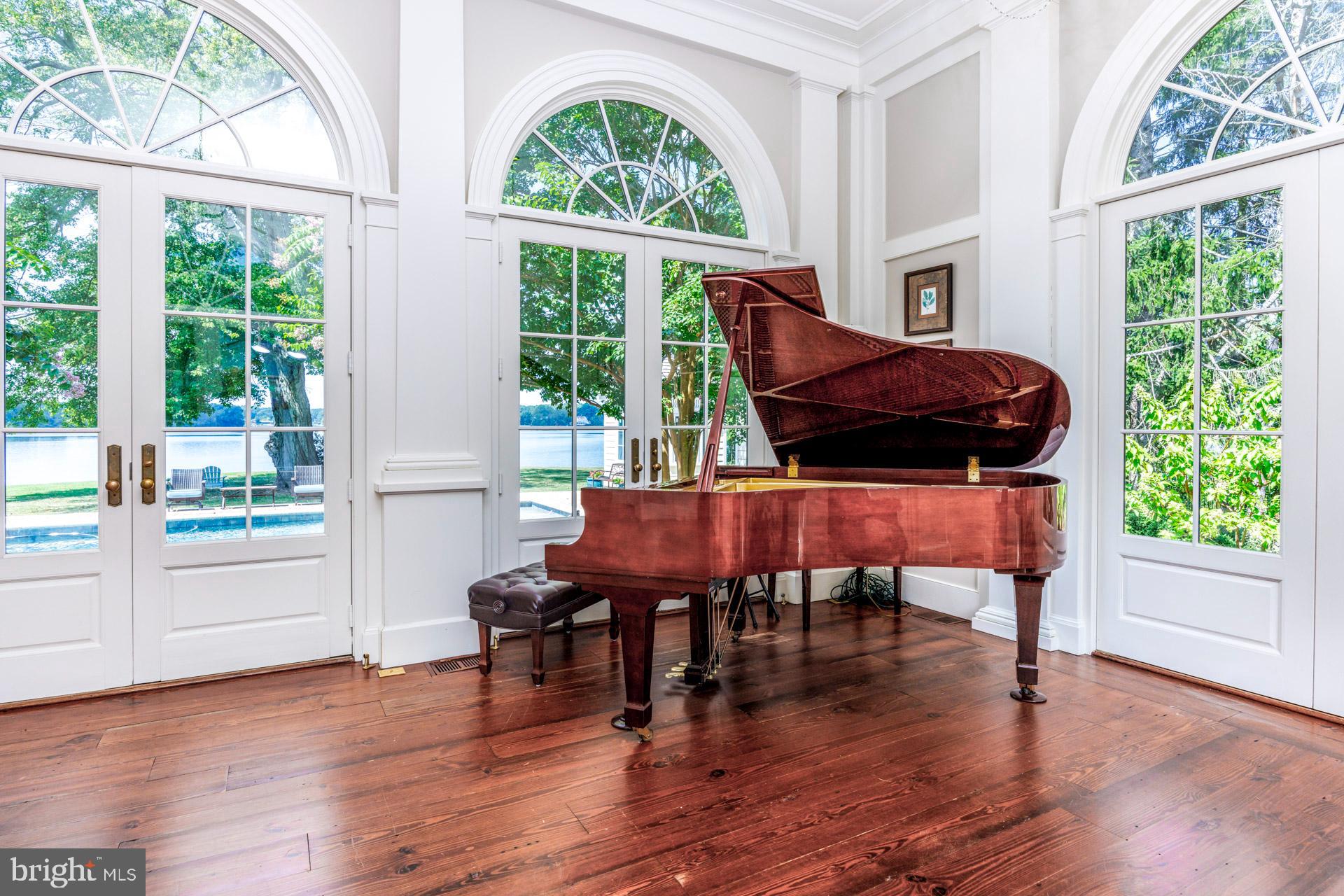 WAVERLY - Residential