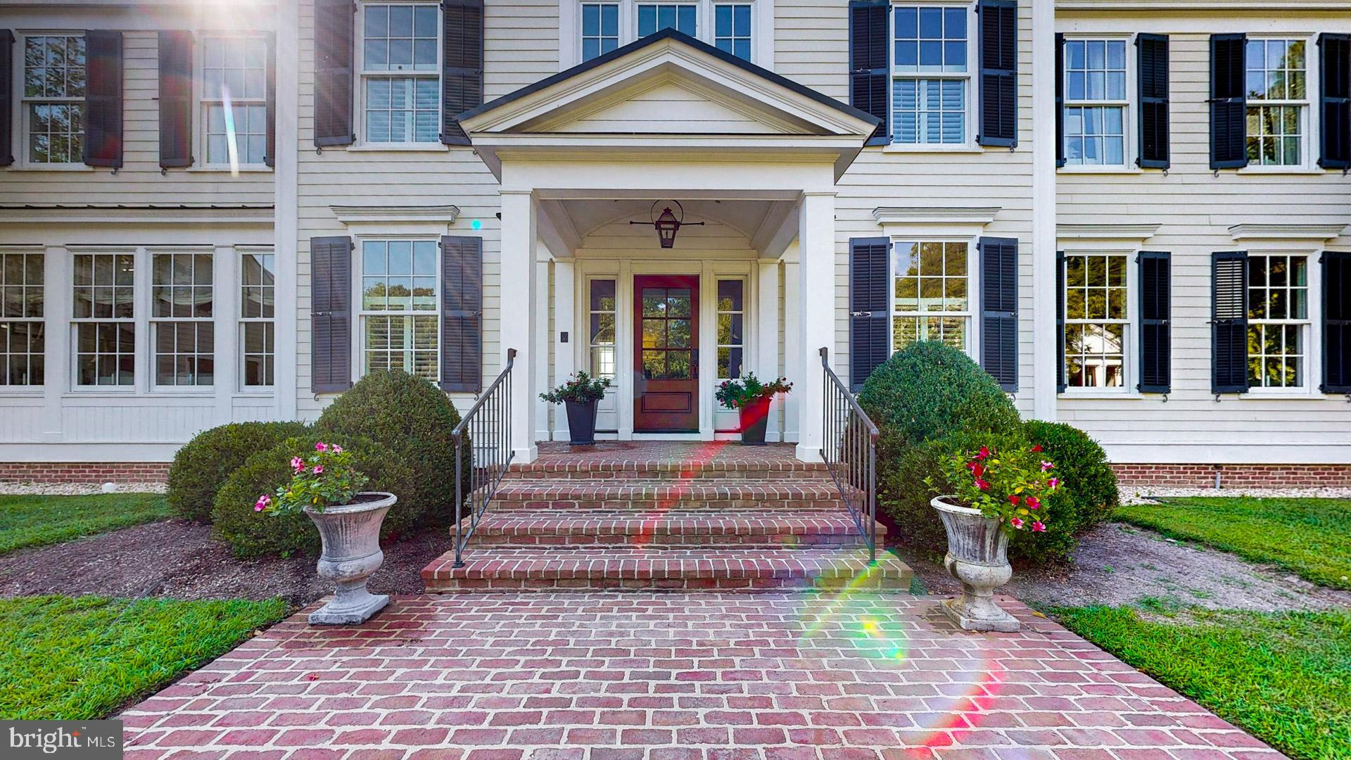 WAVERLY - Residential