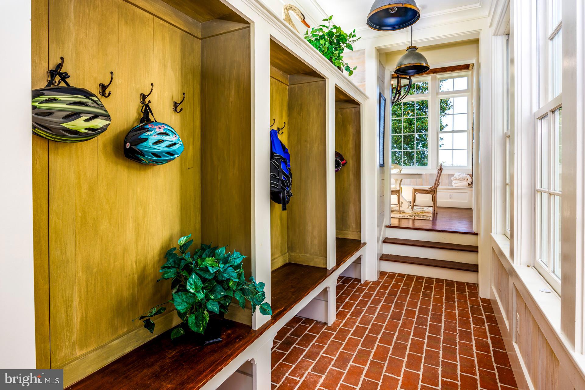 WAVERLY - Residential