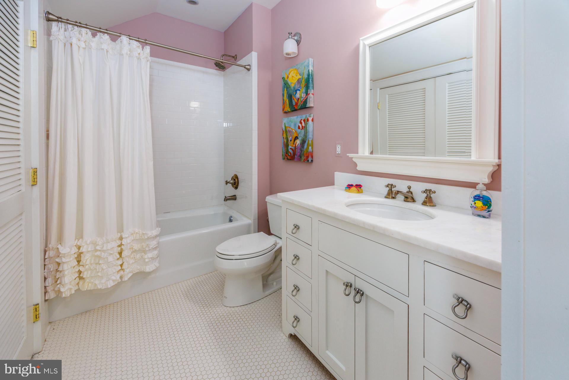 WAVERLY - Residential