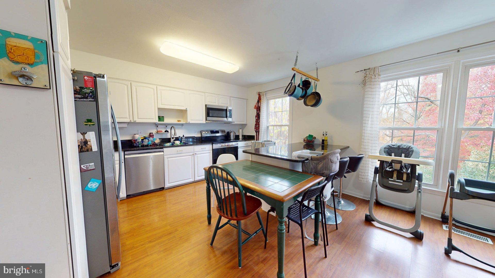 CHURCHILL SQUARE - Residential Lease