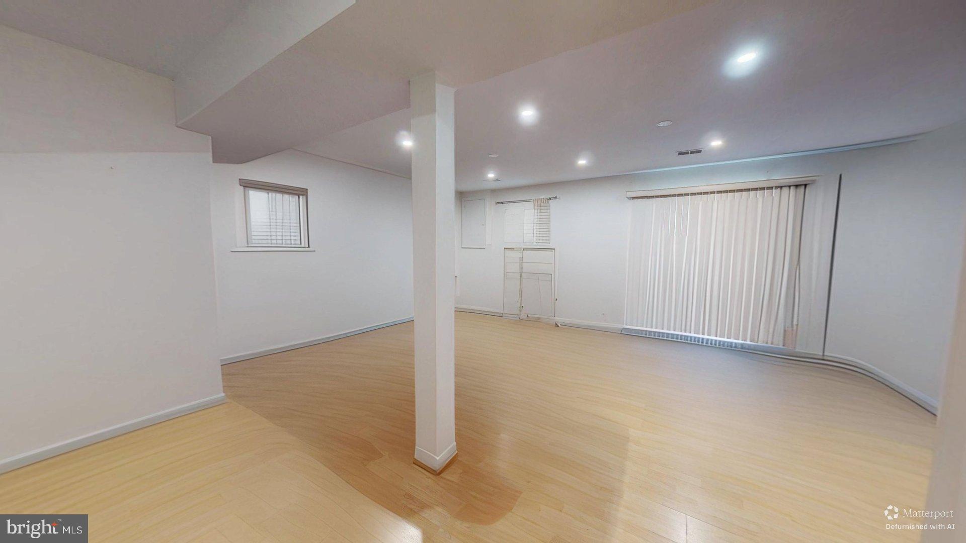 CHURCHILL SQUARE - Residential Lease