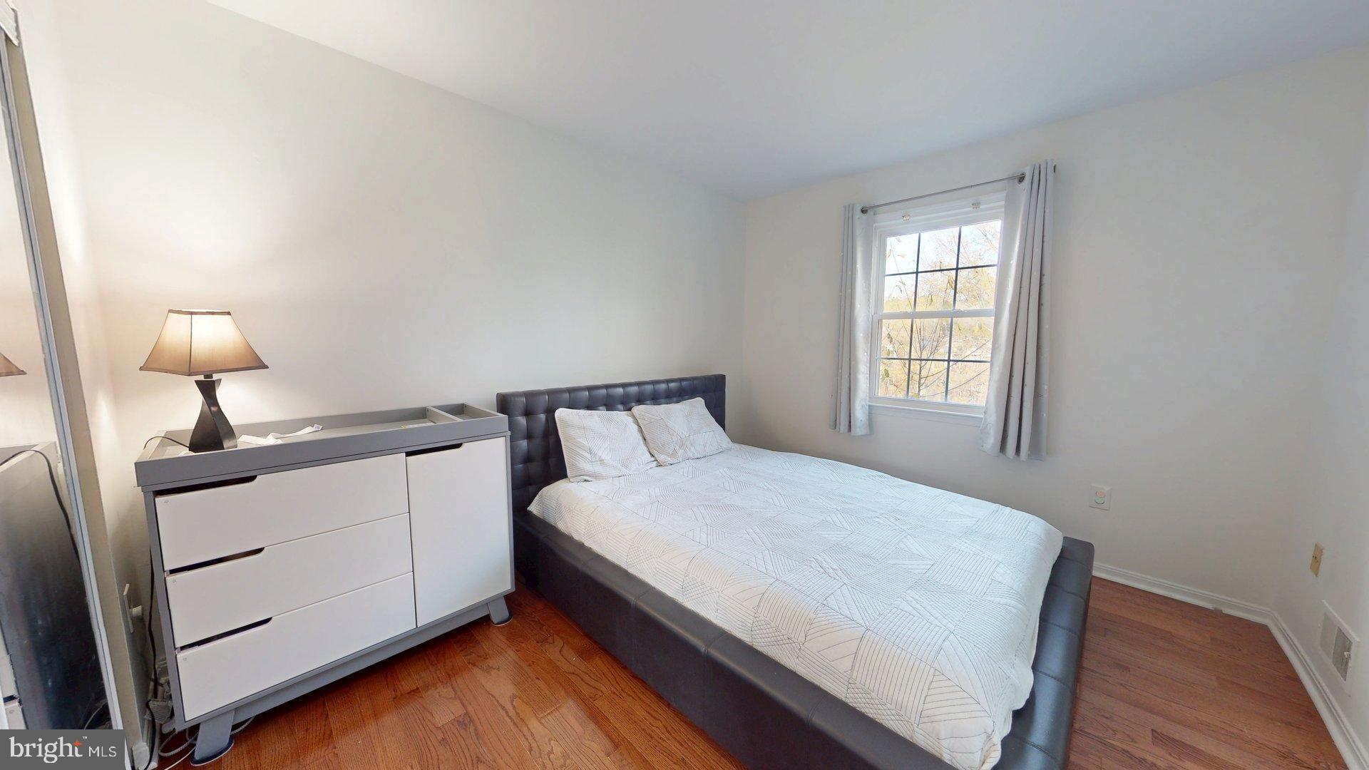 CHURCHILL SQUARE - Residential Lease