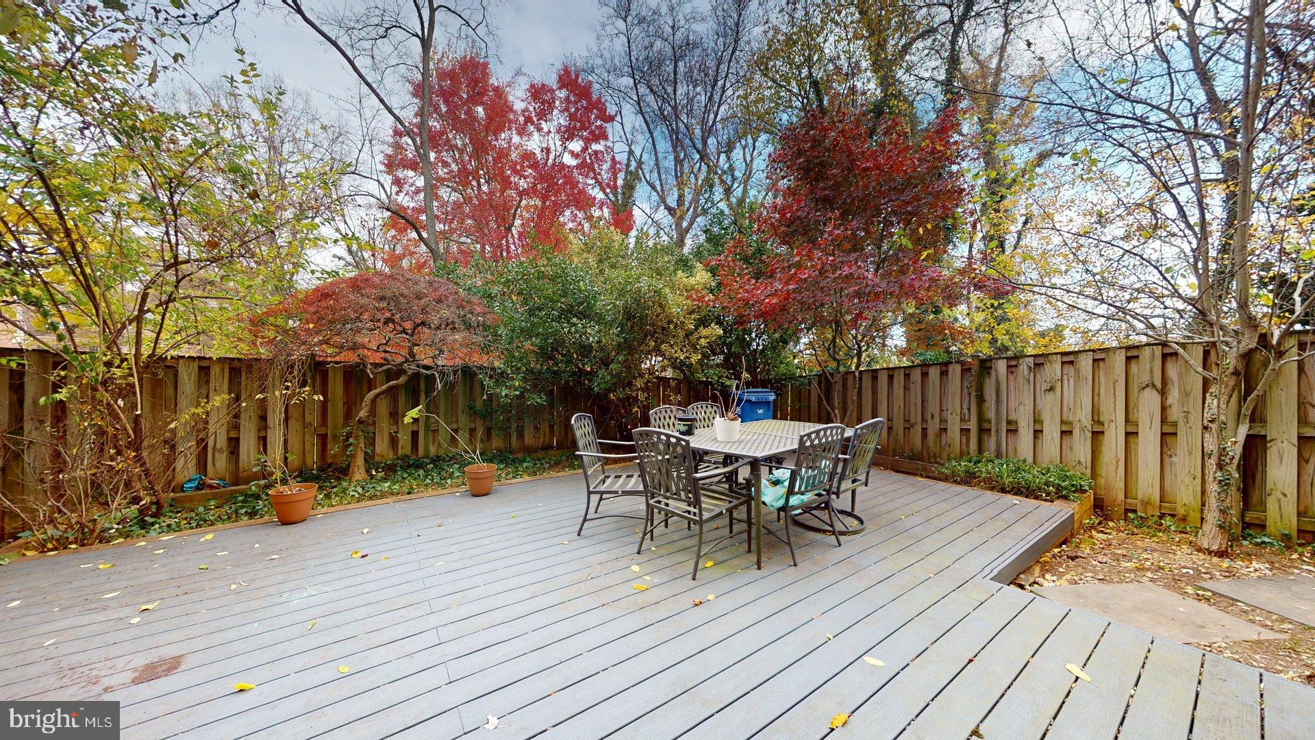 CHURCHILL SQUARE - Residential Lease