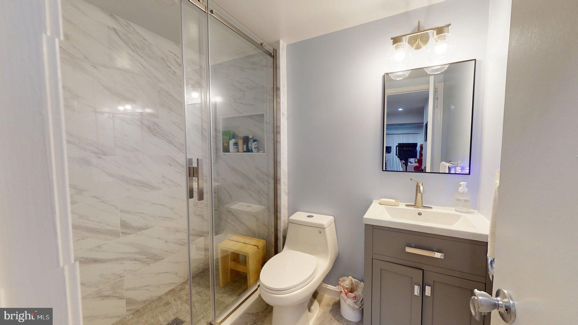 CHURCHILL SQUARE - Residential Lease