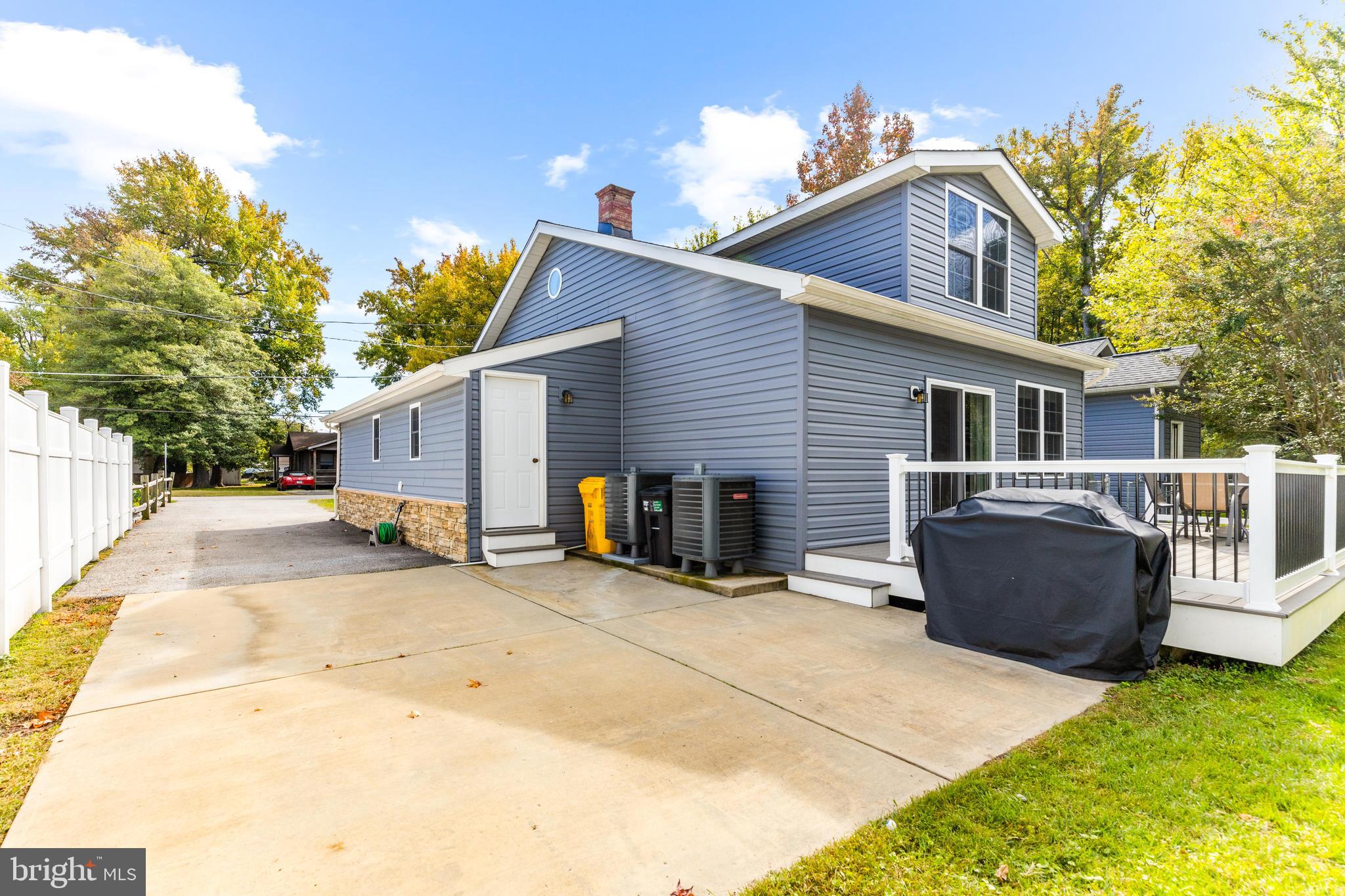 BAYSIDE BEACH - Residential