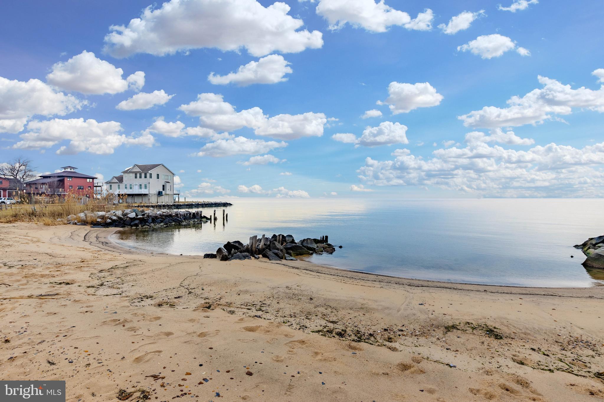 BAYSIDE BEACH - Residential