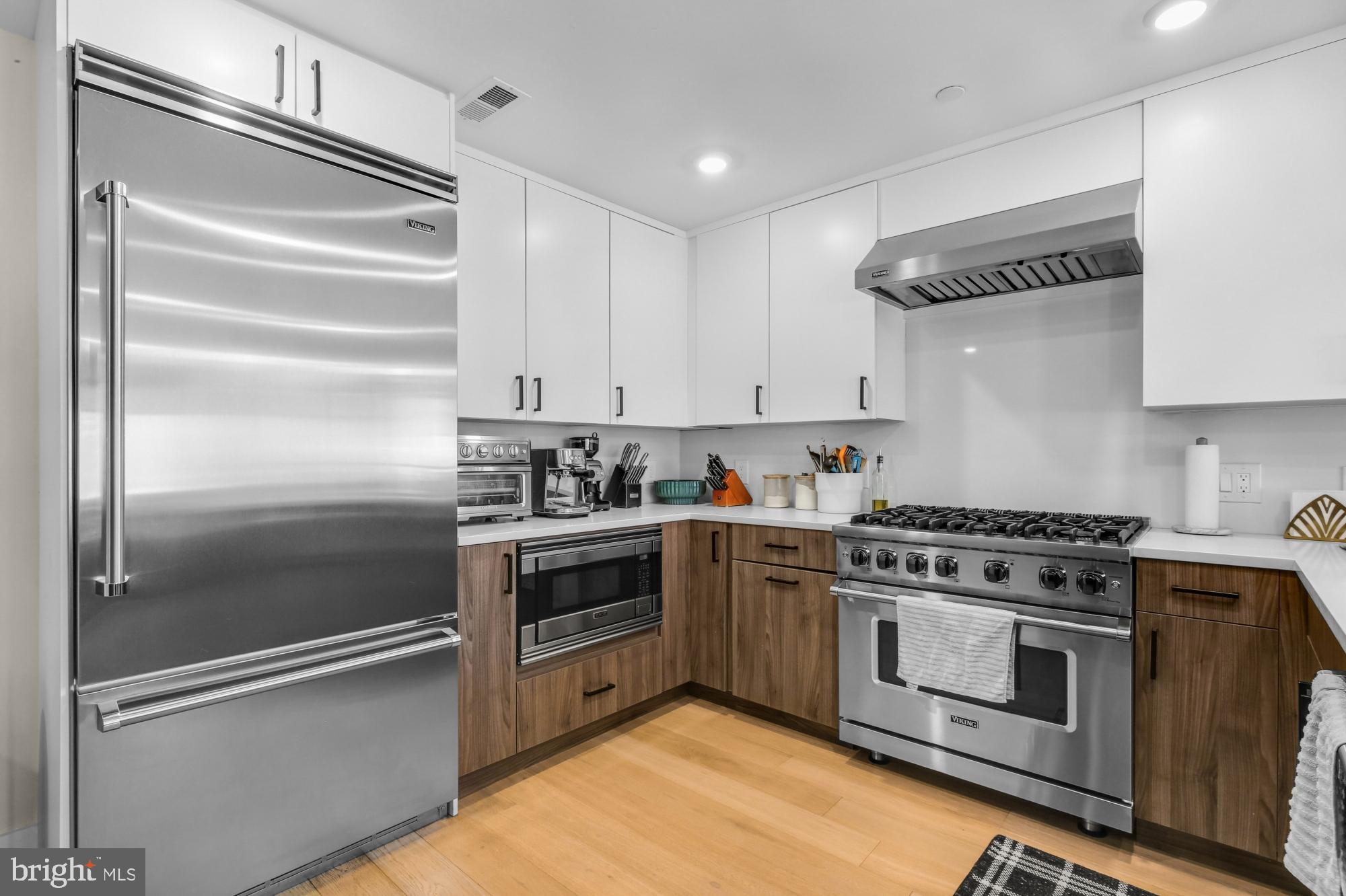 FAIRMOUNT - Residential Lease