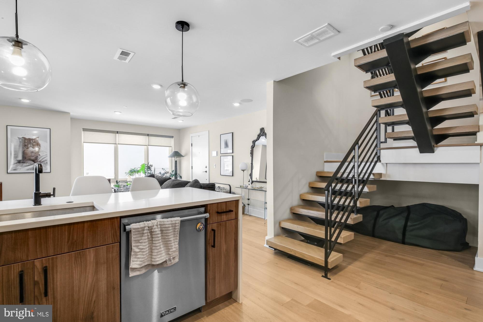 FAIRMOUNT - Residential Lease