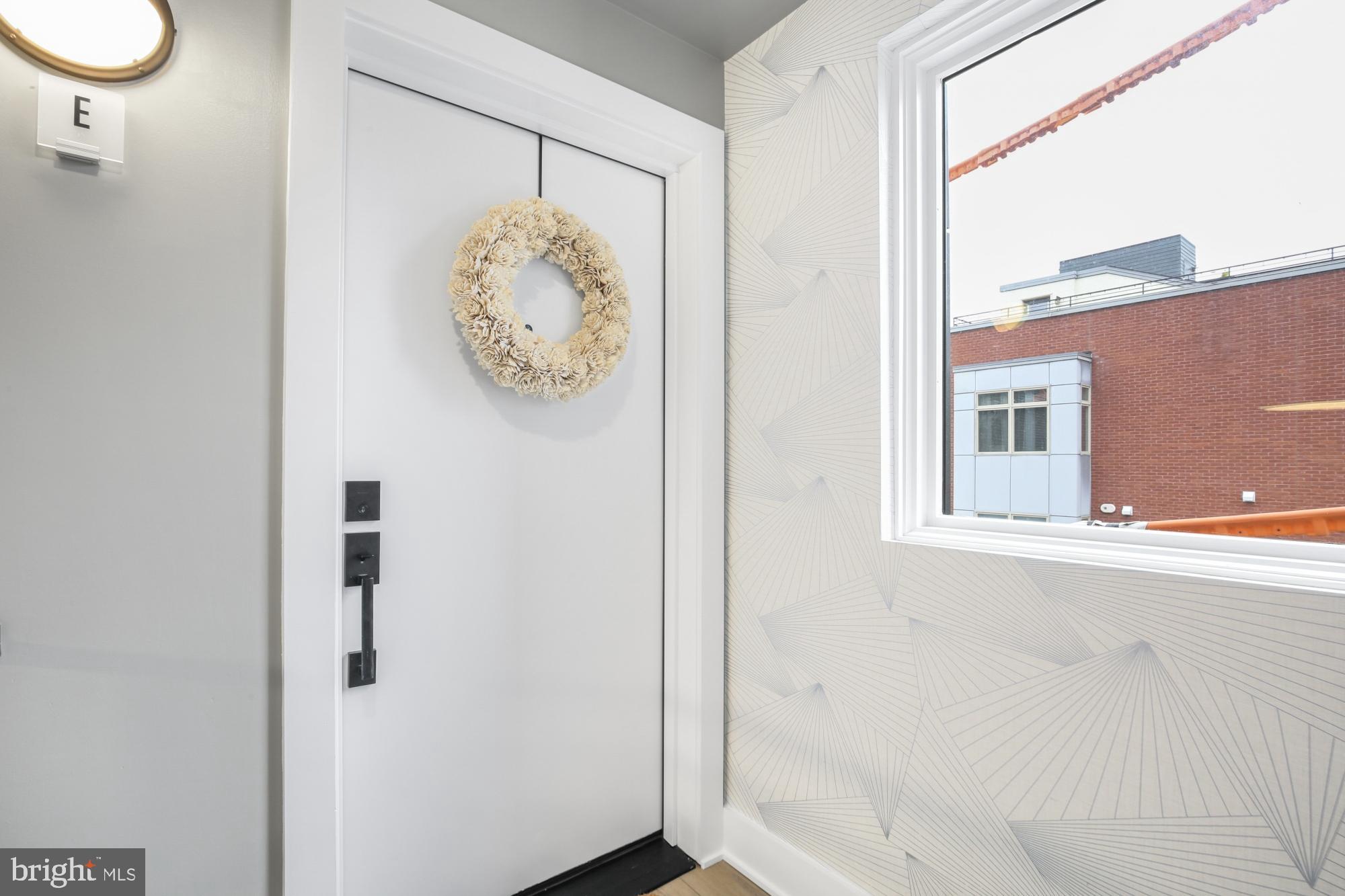 FAIRMOUNT - Residential Lease