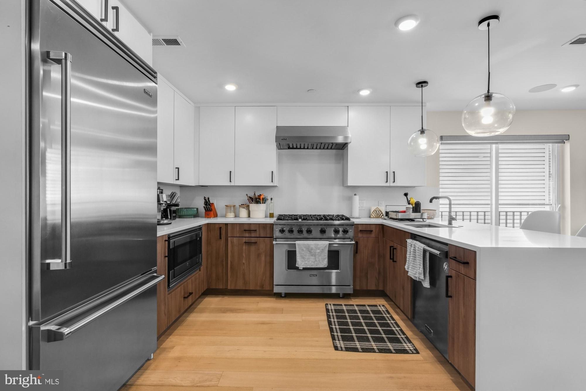 FAIRMOUNT - Residential Lease