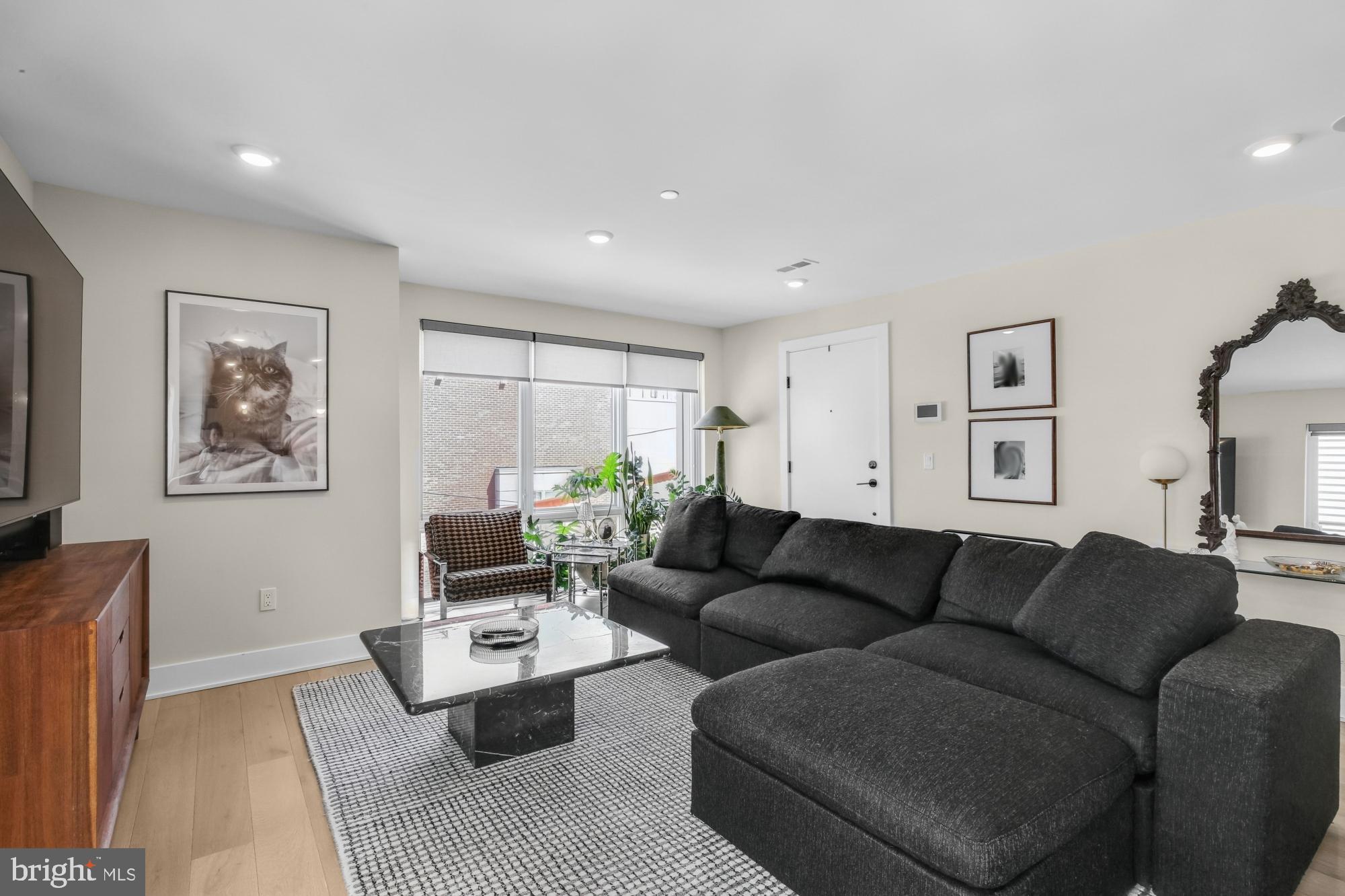 FAIRMOUNT - Residential Lease