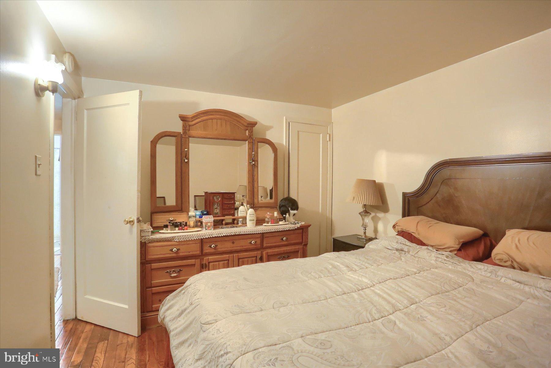 HARRISBURG CITY - Residential