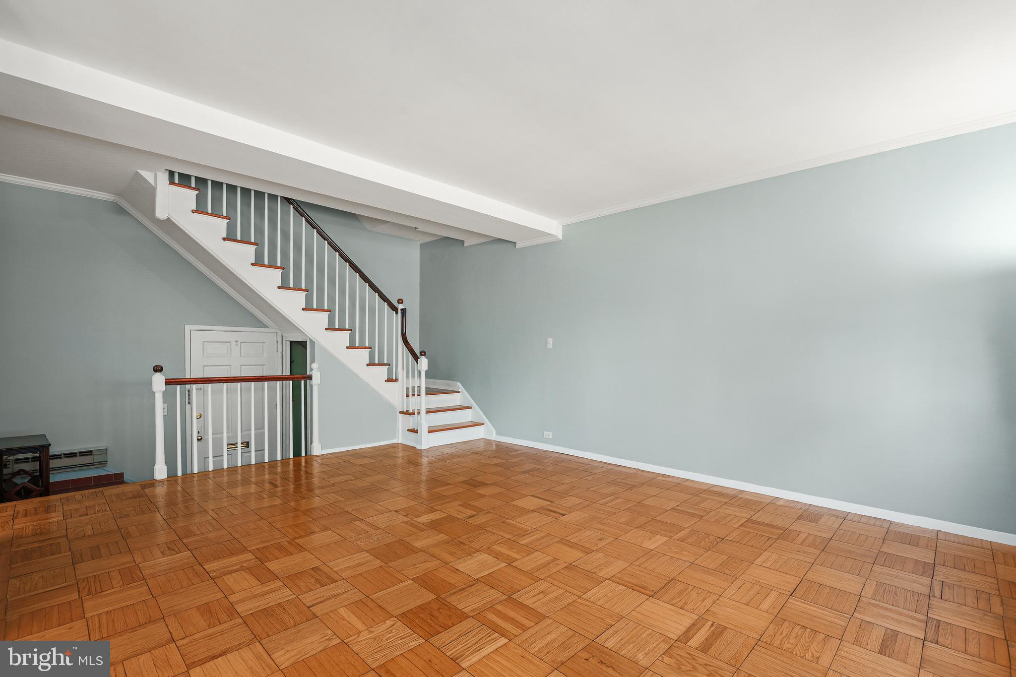 3519 VALLEY DRIVE