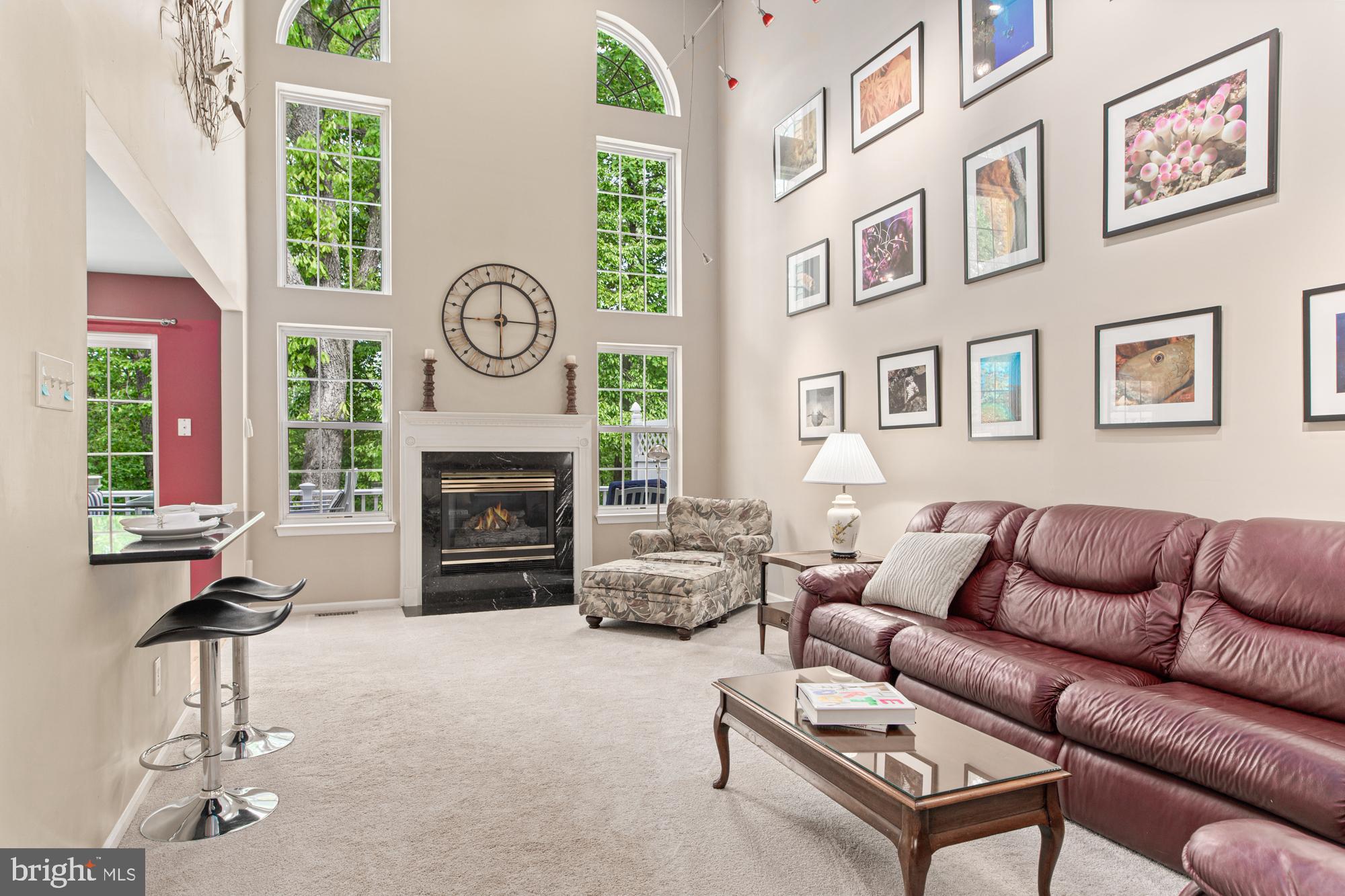 REBEL HILL - Residential