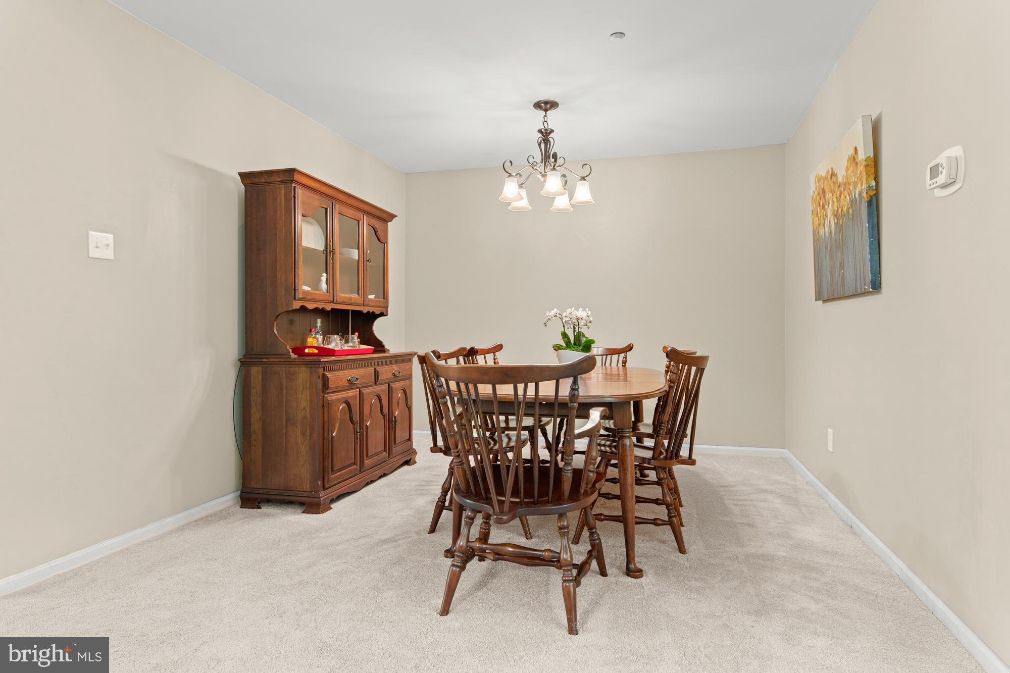 REBEL HILL - Residential