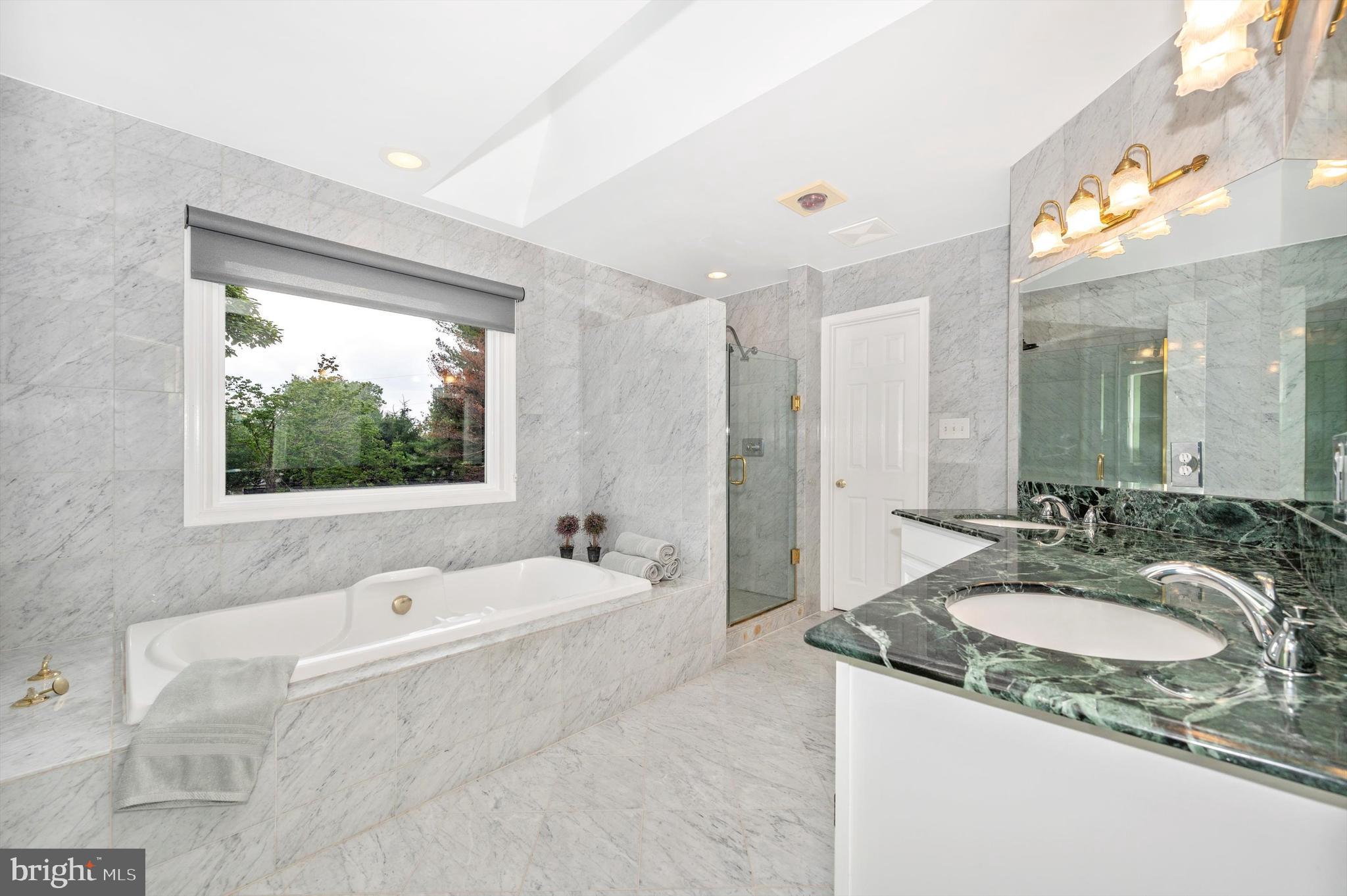 POOLESVILLE OUTSIDE - Residential