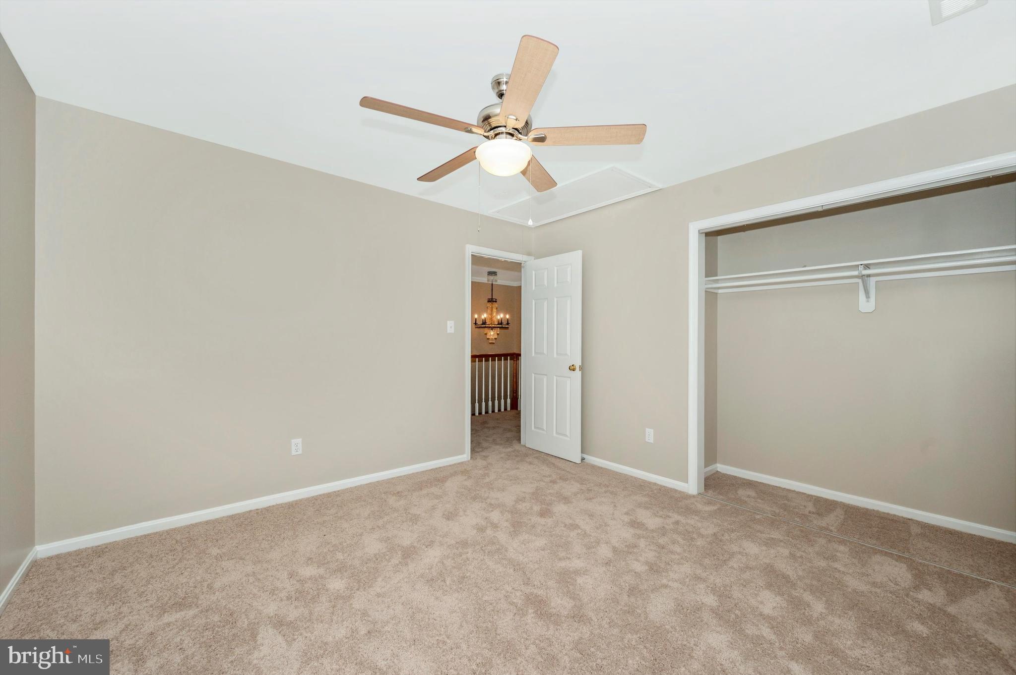 POOLESVILLE OUTSIDE - Residential