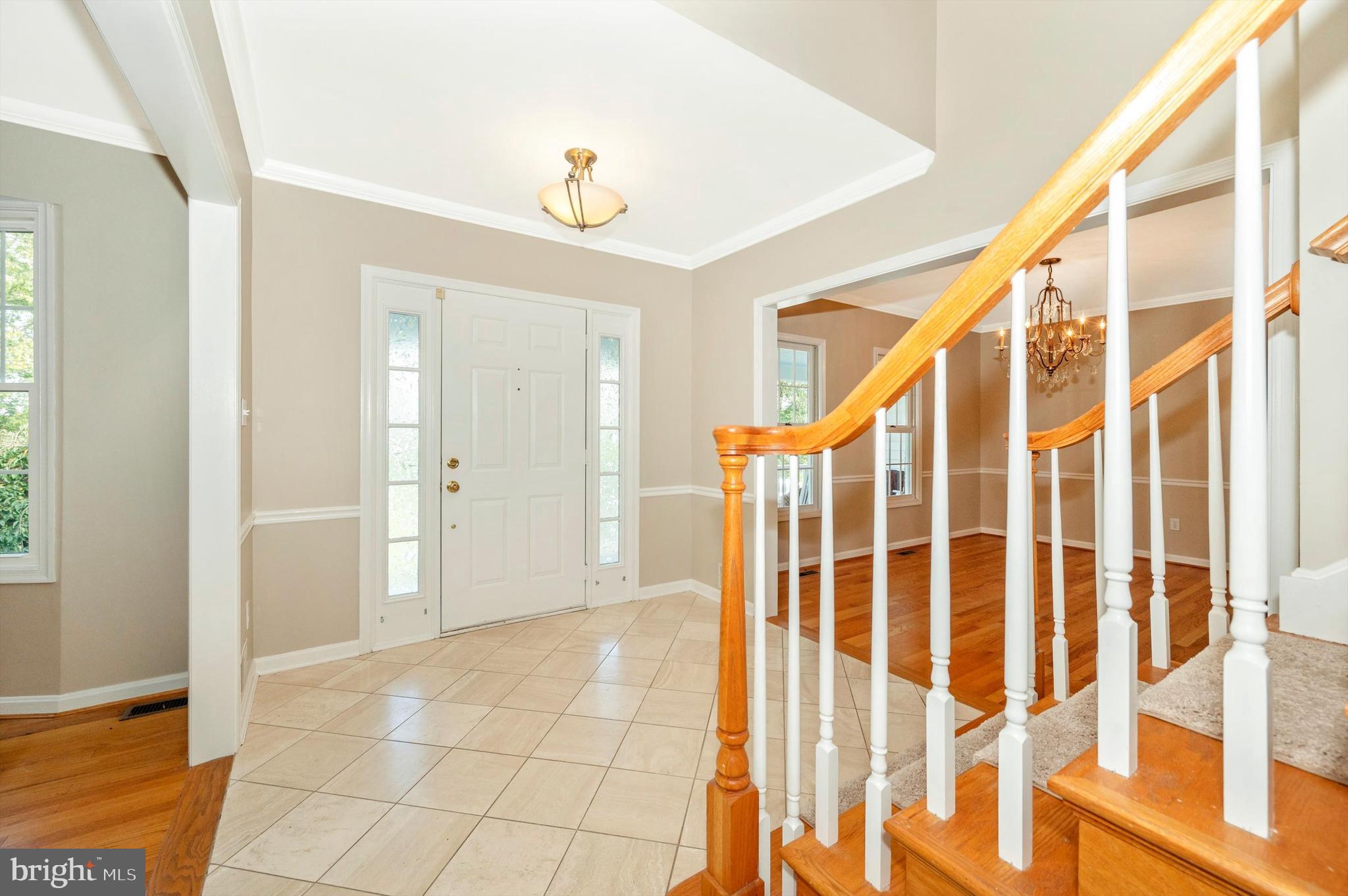 POOLESVILLE OUTSIDE - Residential