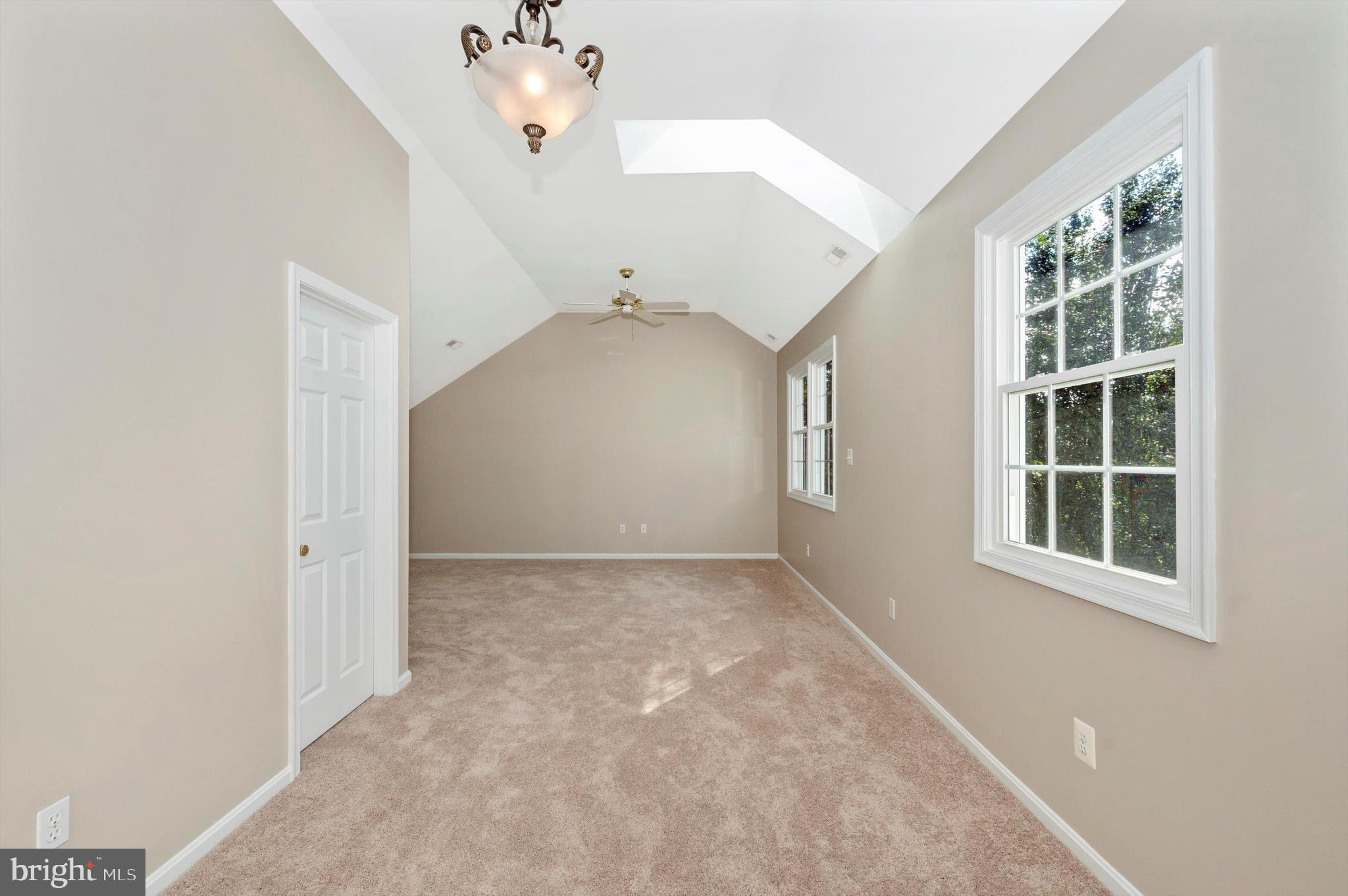 POOLESVILLE OUTSIDE - Residential