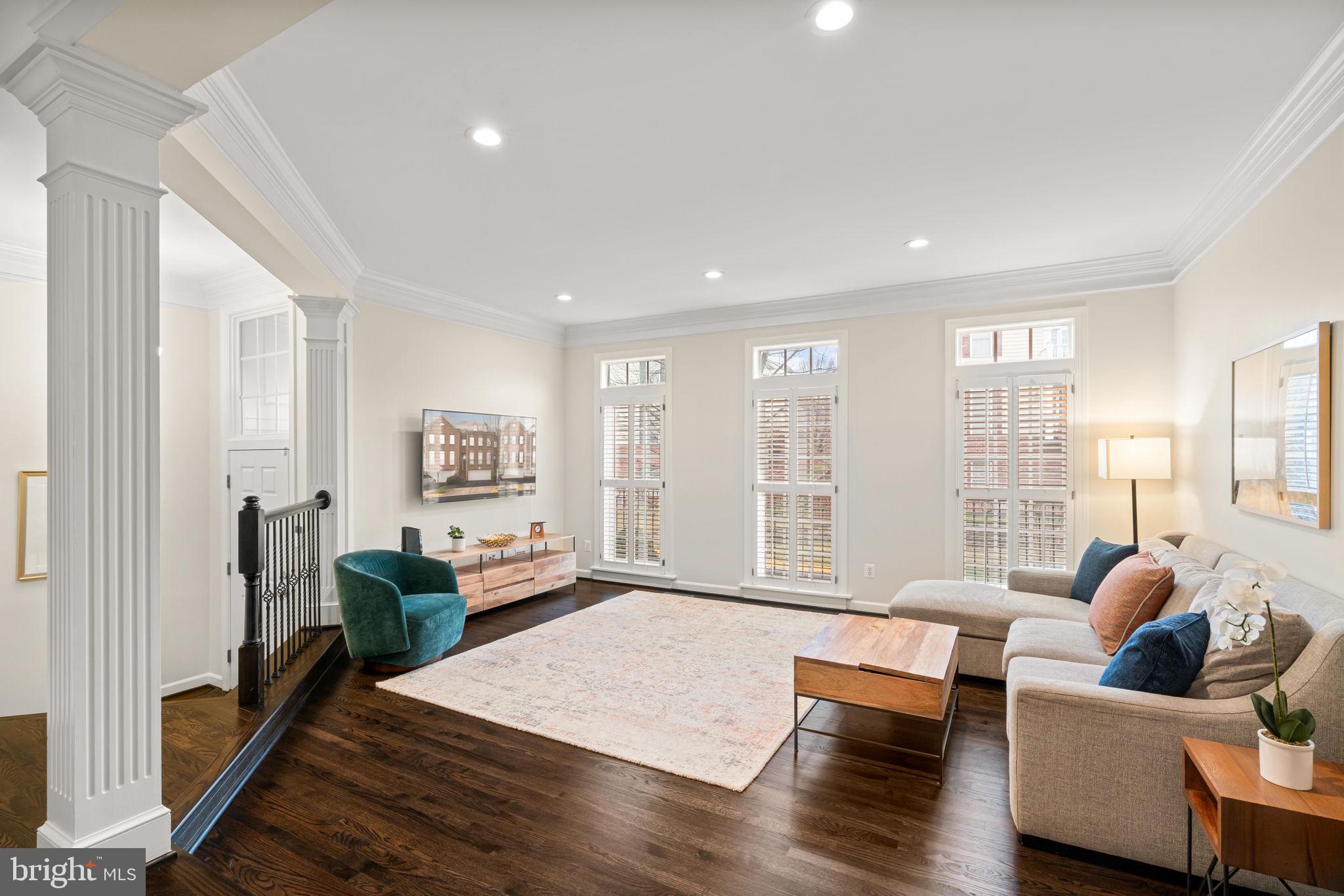 STONE CREEK CROSSING - Residential