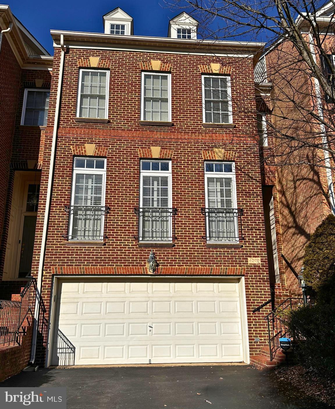 STONE CREEK CROSSING - Residential