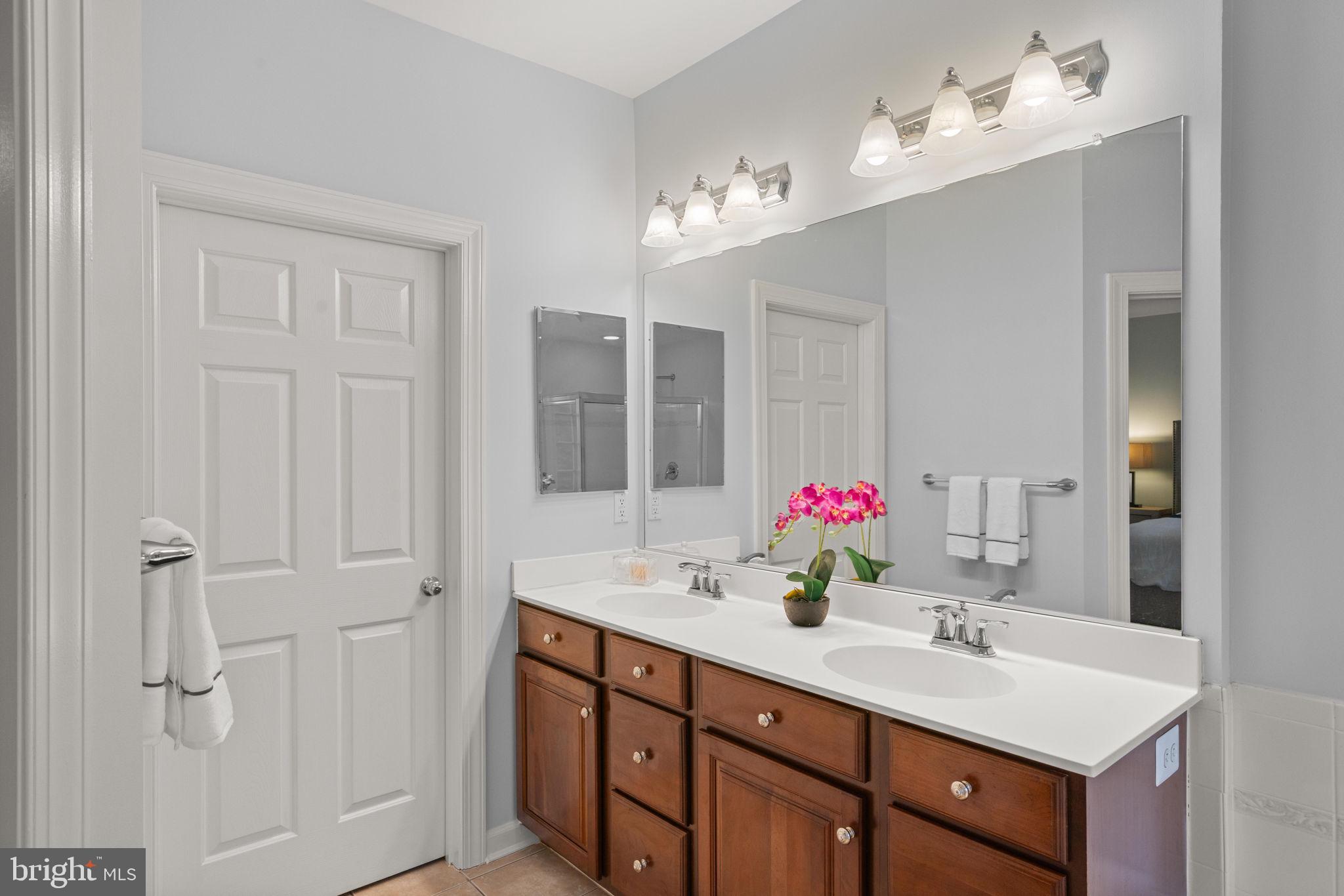 STONE CREEK CROSSING - Residential