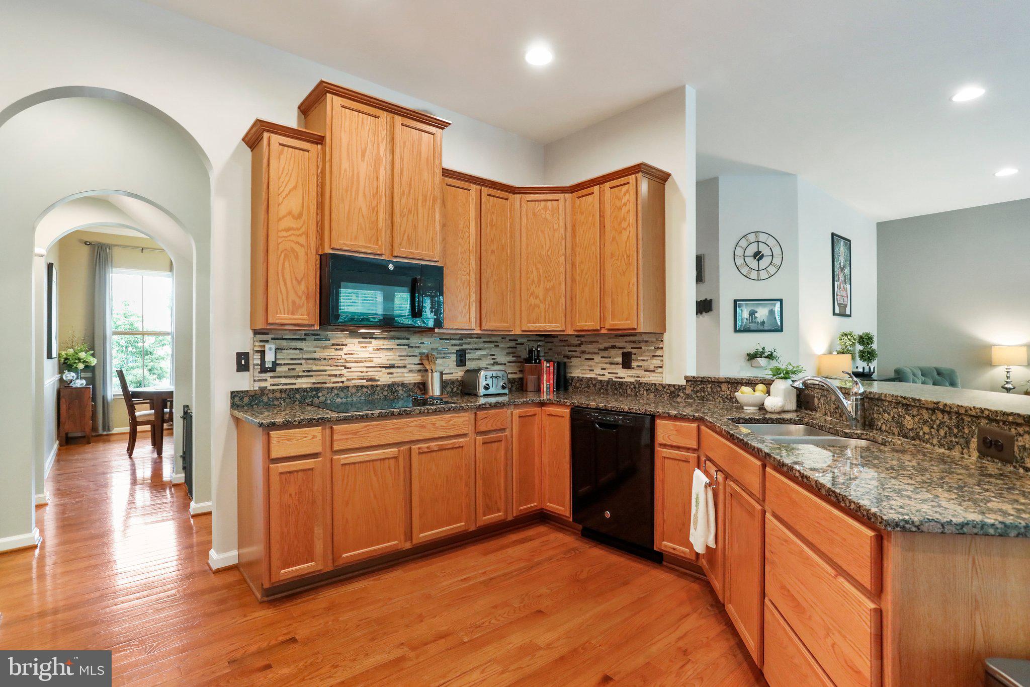 BROOKFIELD ON THE POTOMAC - Residential