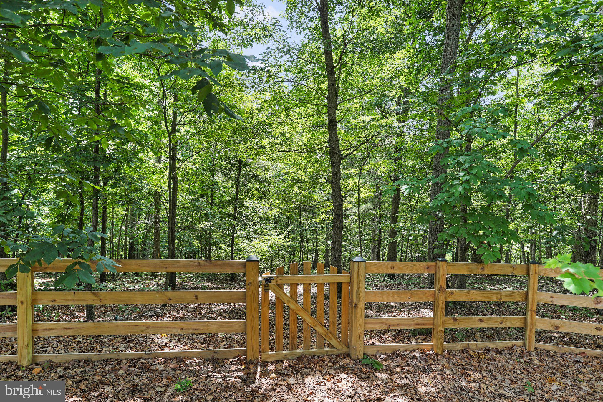 BROOKFIELD ON THE POTOMAC - Residential