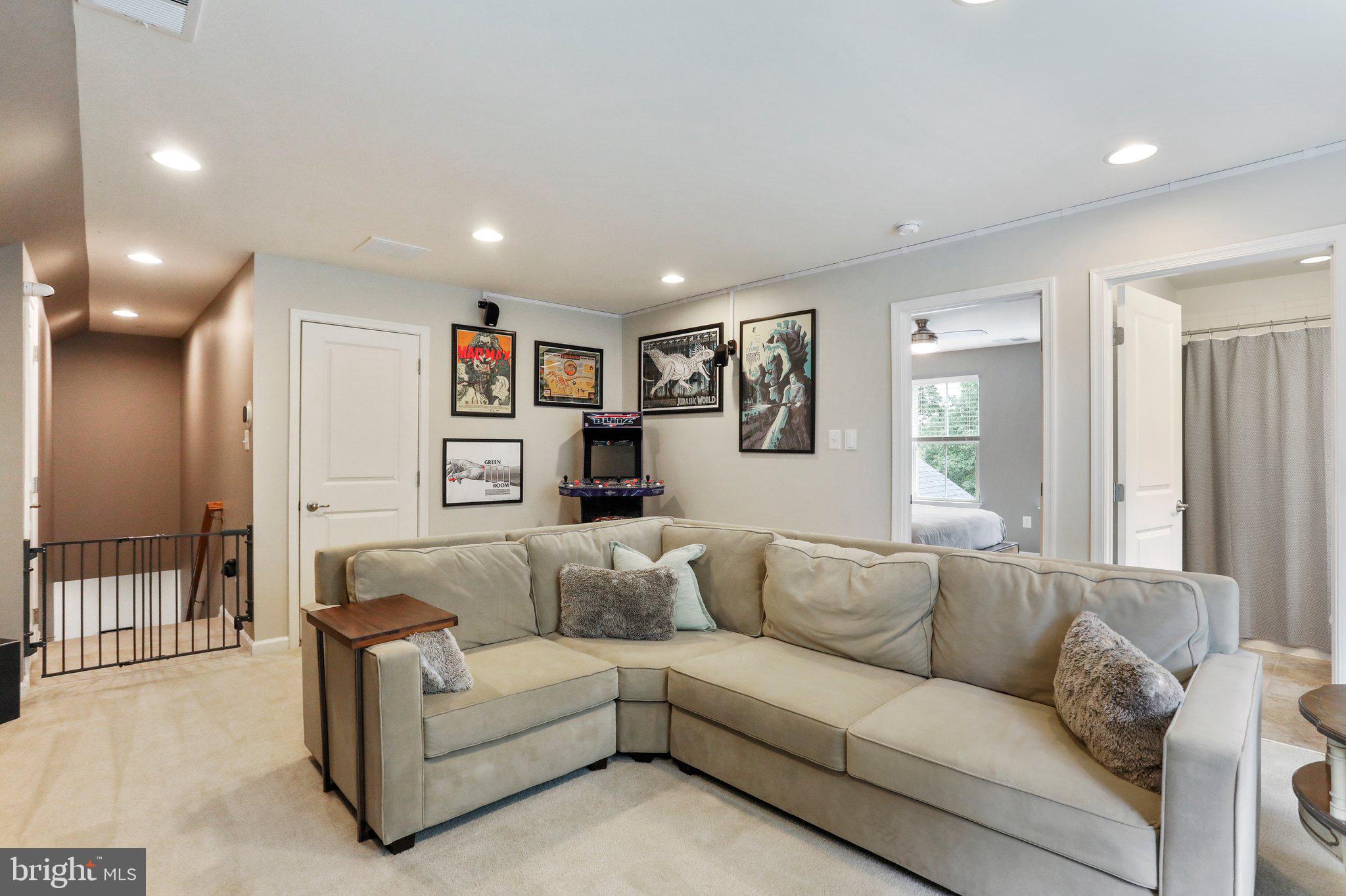 BROOKFIELD ON THE POTOMAC - Residential