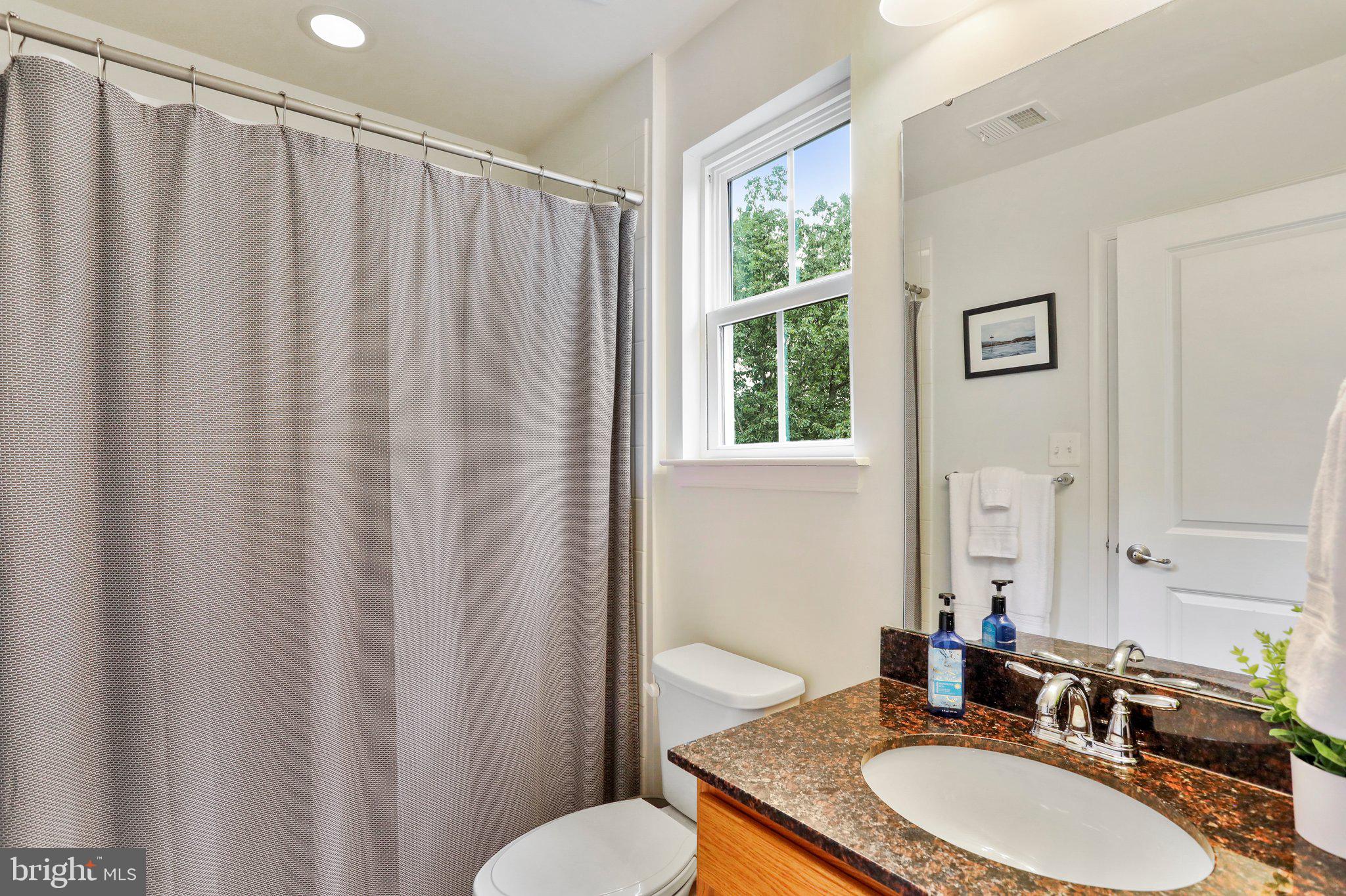 BROOKFIELD ON THE POTOMAC - Residential