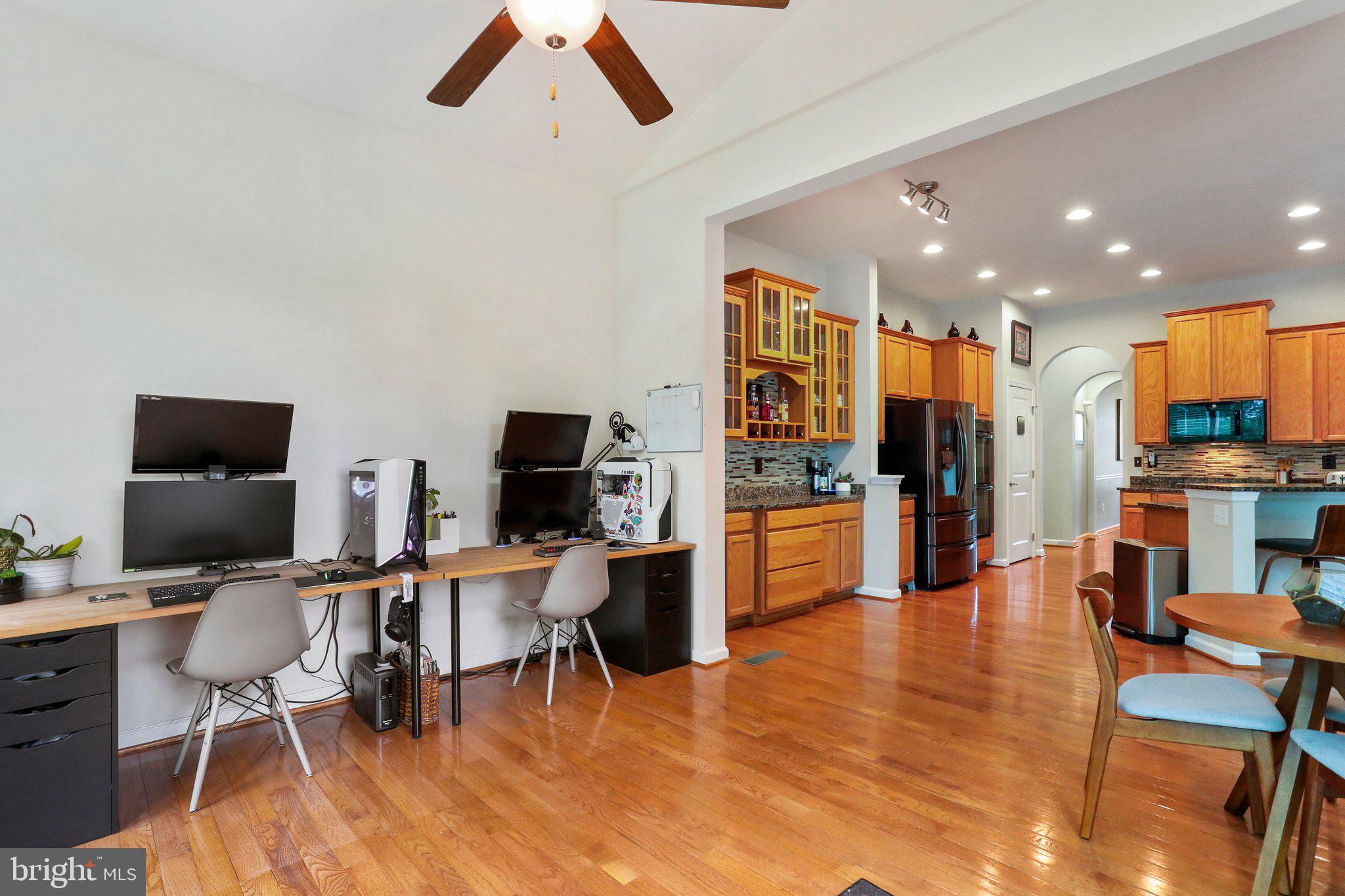 BROOKFIELD ON THE POTOMAC - Residential