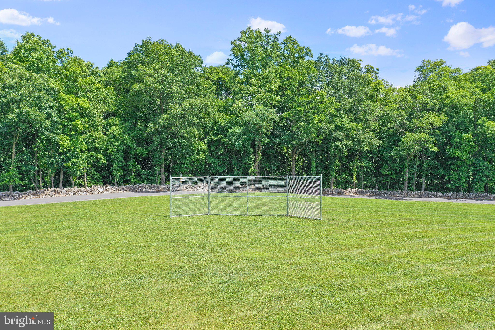 BROOKFIELD ON THE POTOMAC - Residential