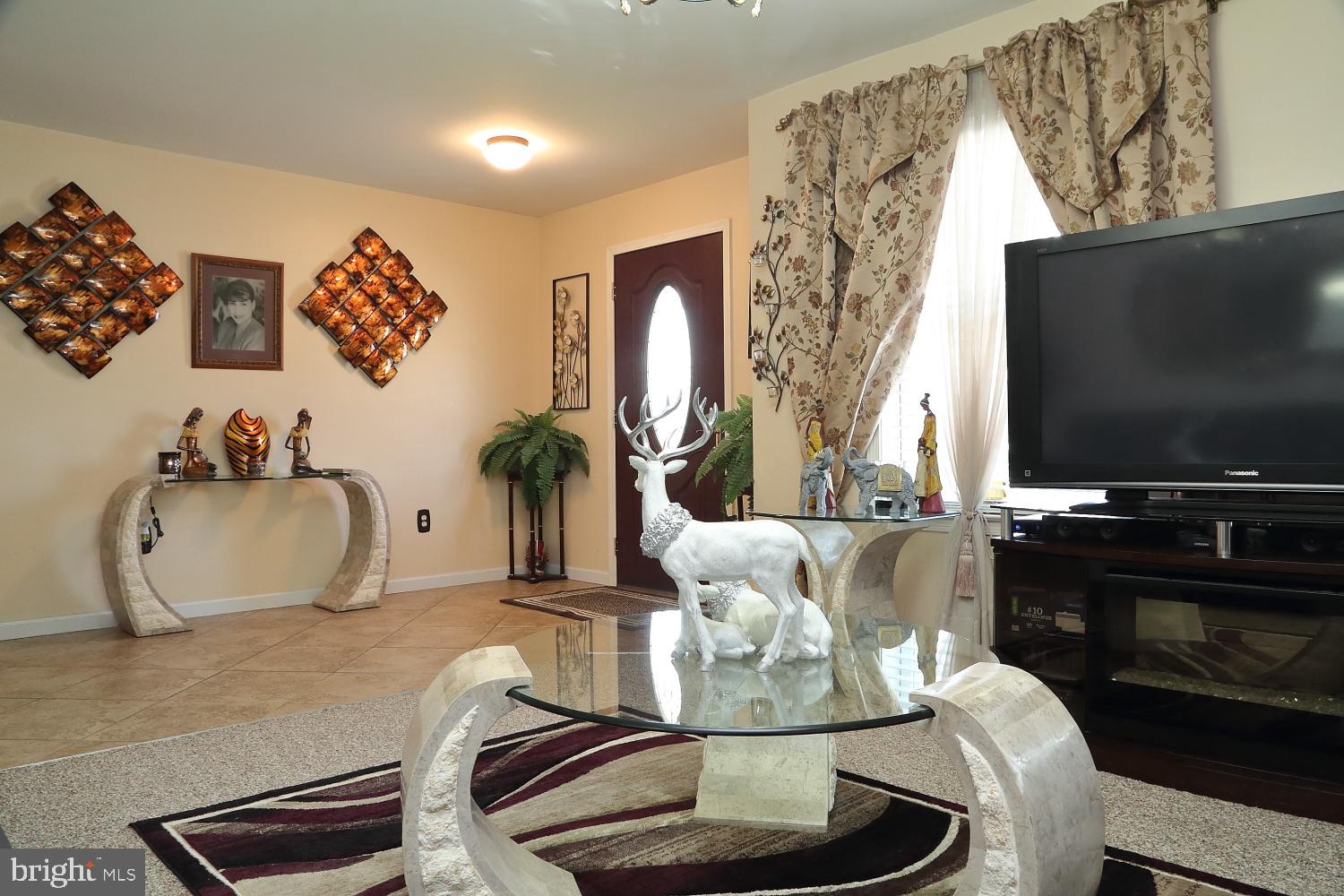 CHARITY GARDENS - Residential