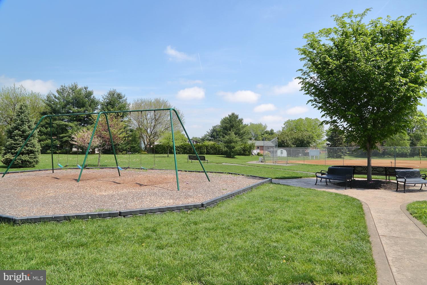 CHARITY GARDENS - Residential