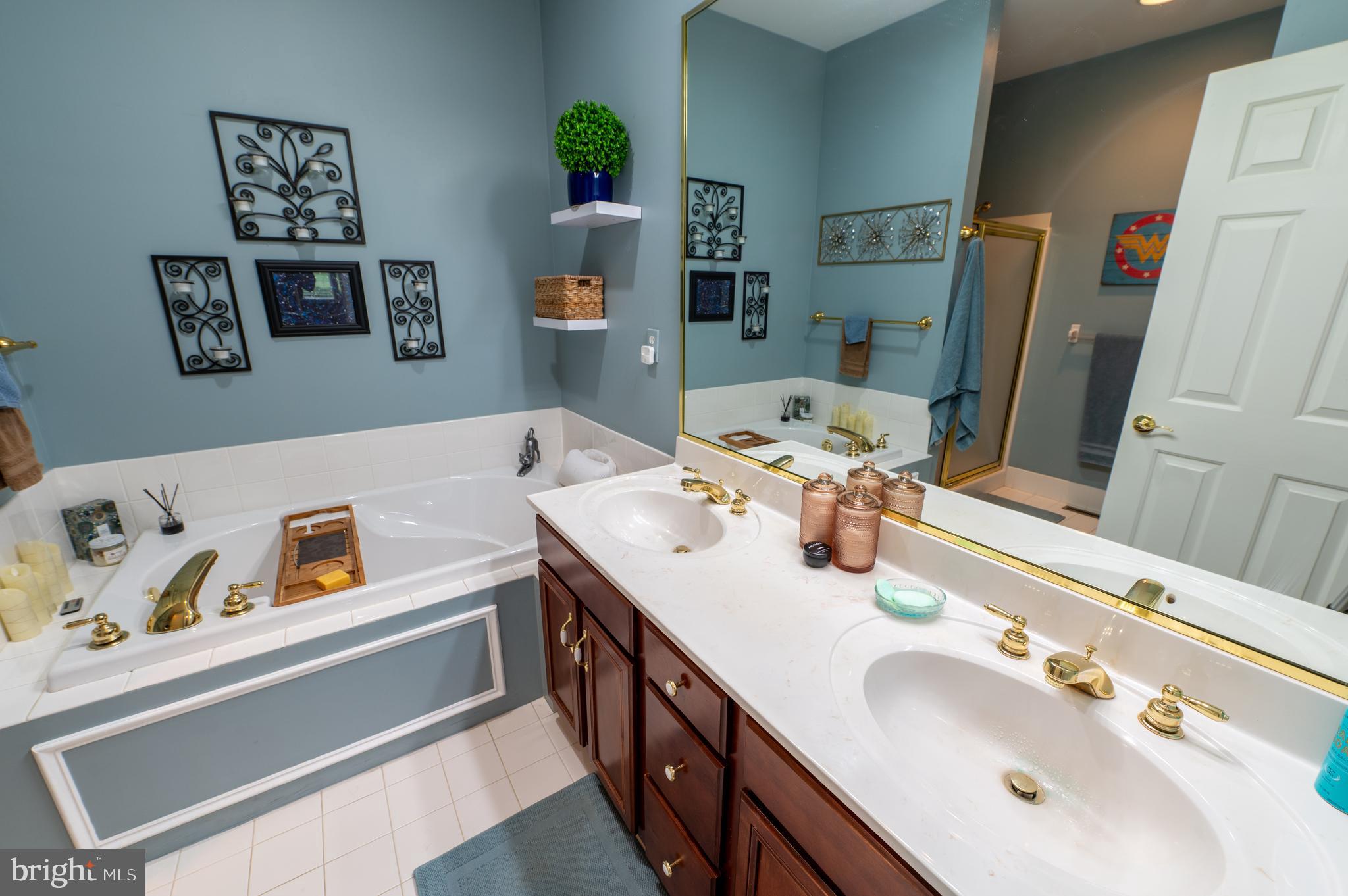 VILLAS AT TREXLER PK - Residential