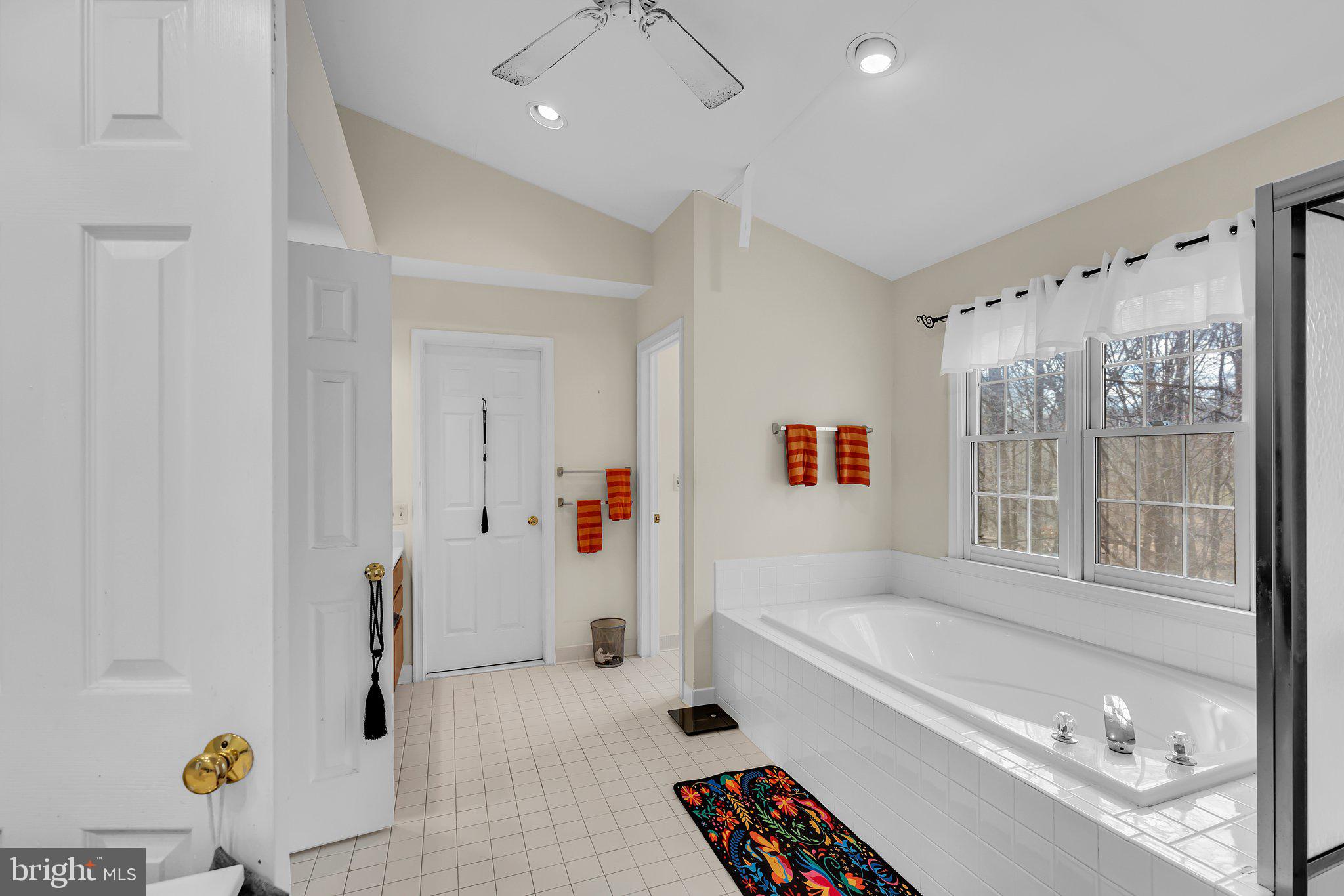 WESTVIEW - Residential