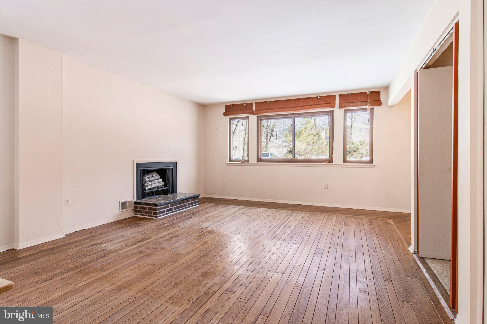 STONEGATE - Residential