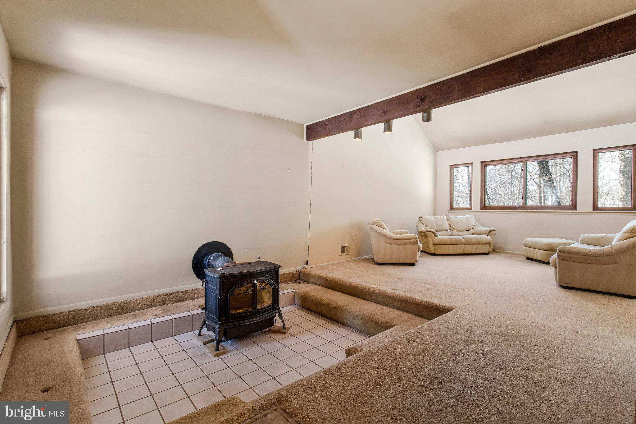 STONEGATE - Residential