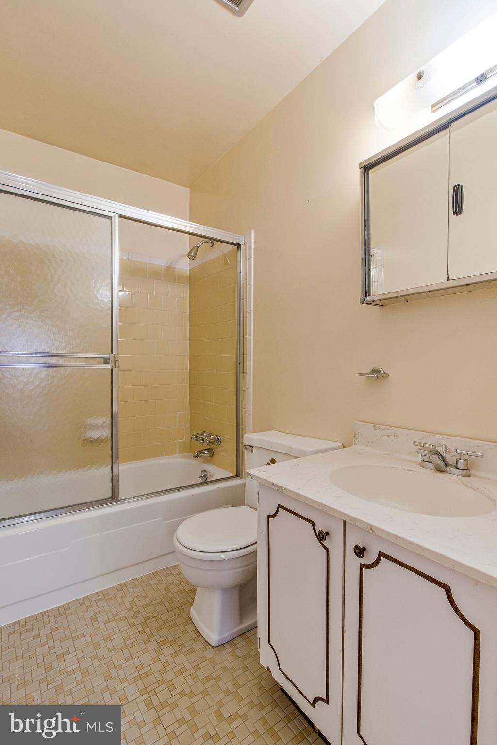 STONEGATE - Residential