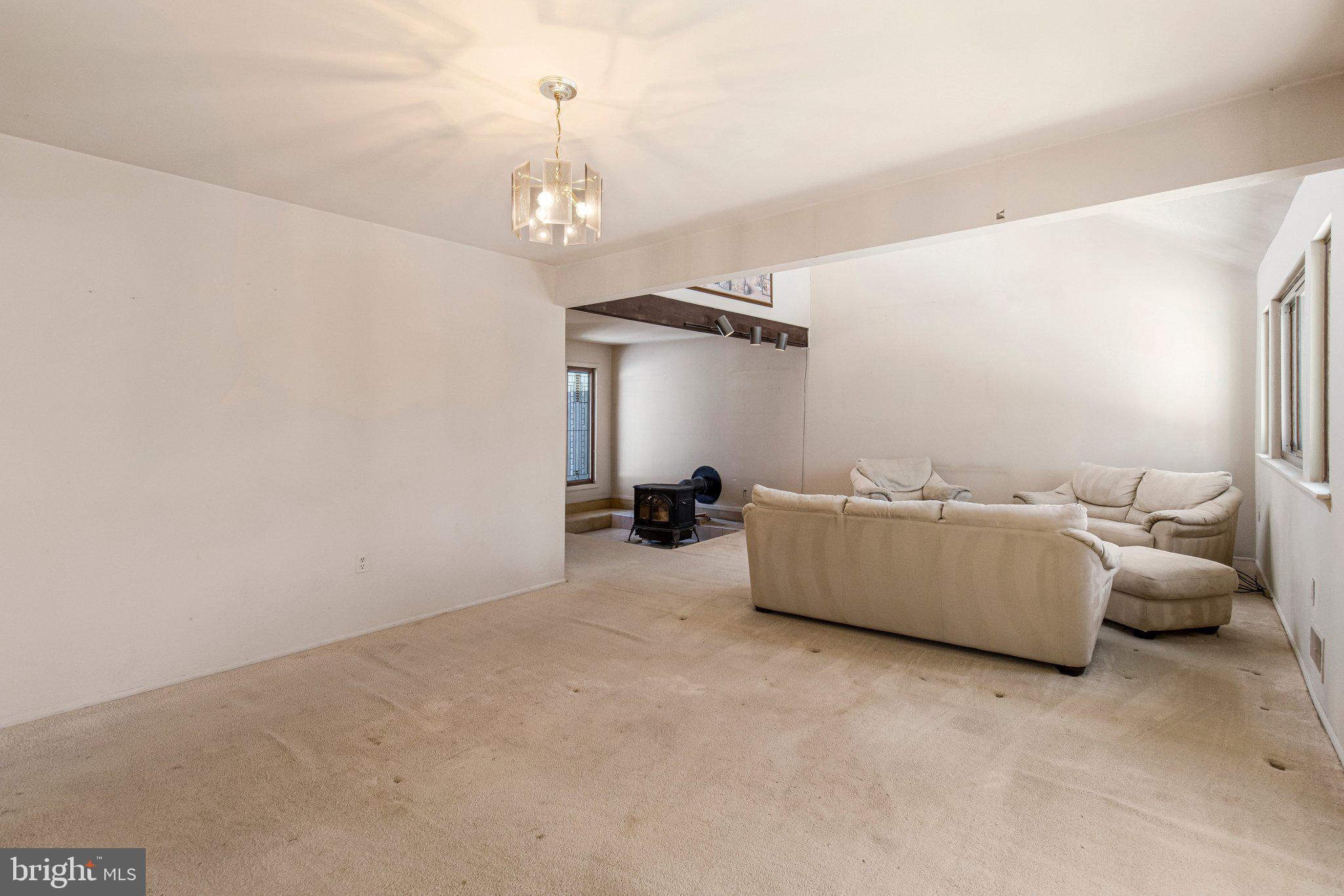 STONEGATE - Residential