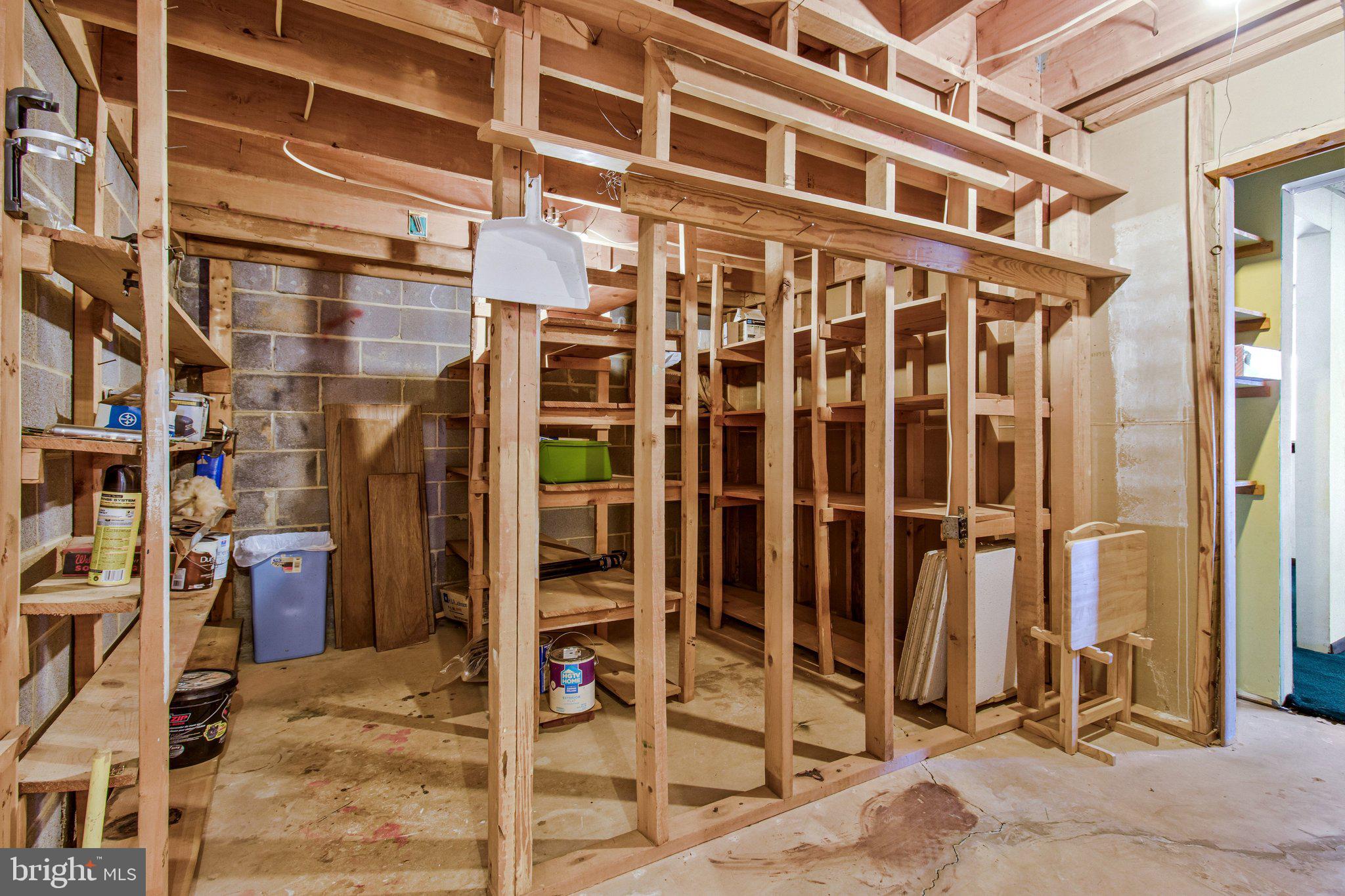 STONEGATE - Residential