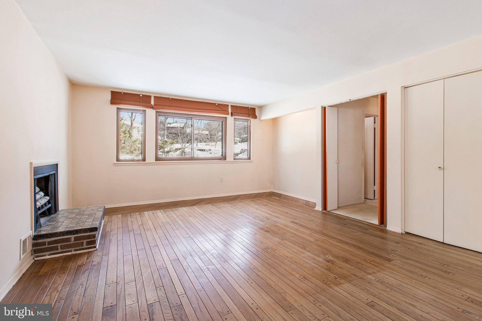 STONEGATE - Residential