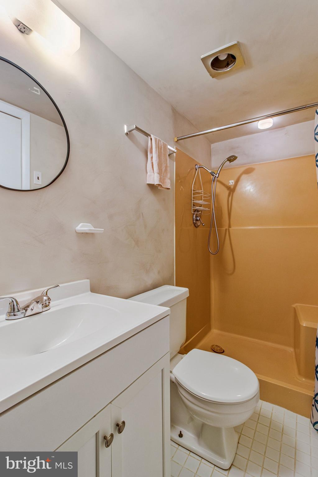 STONEGATE - Residential