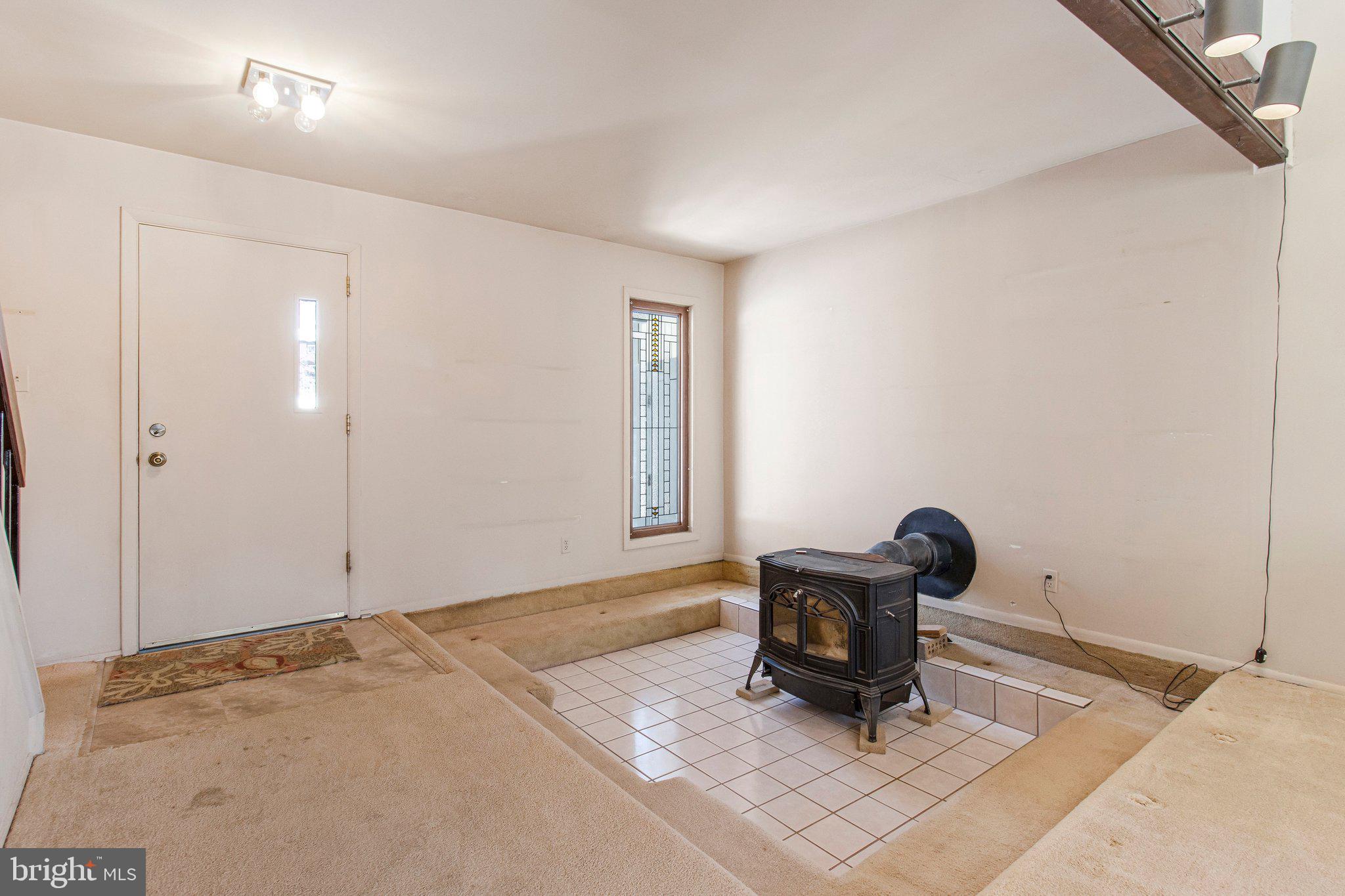 STONEGATE - Residential