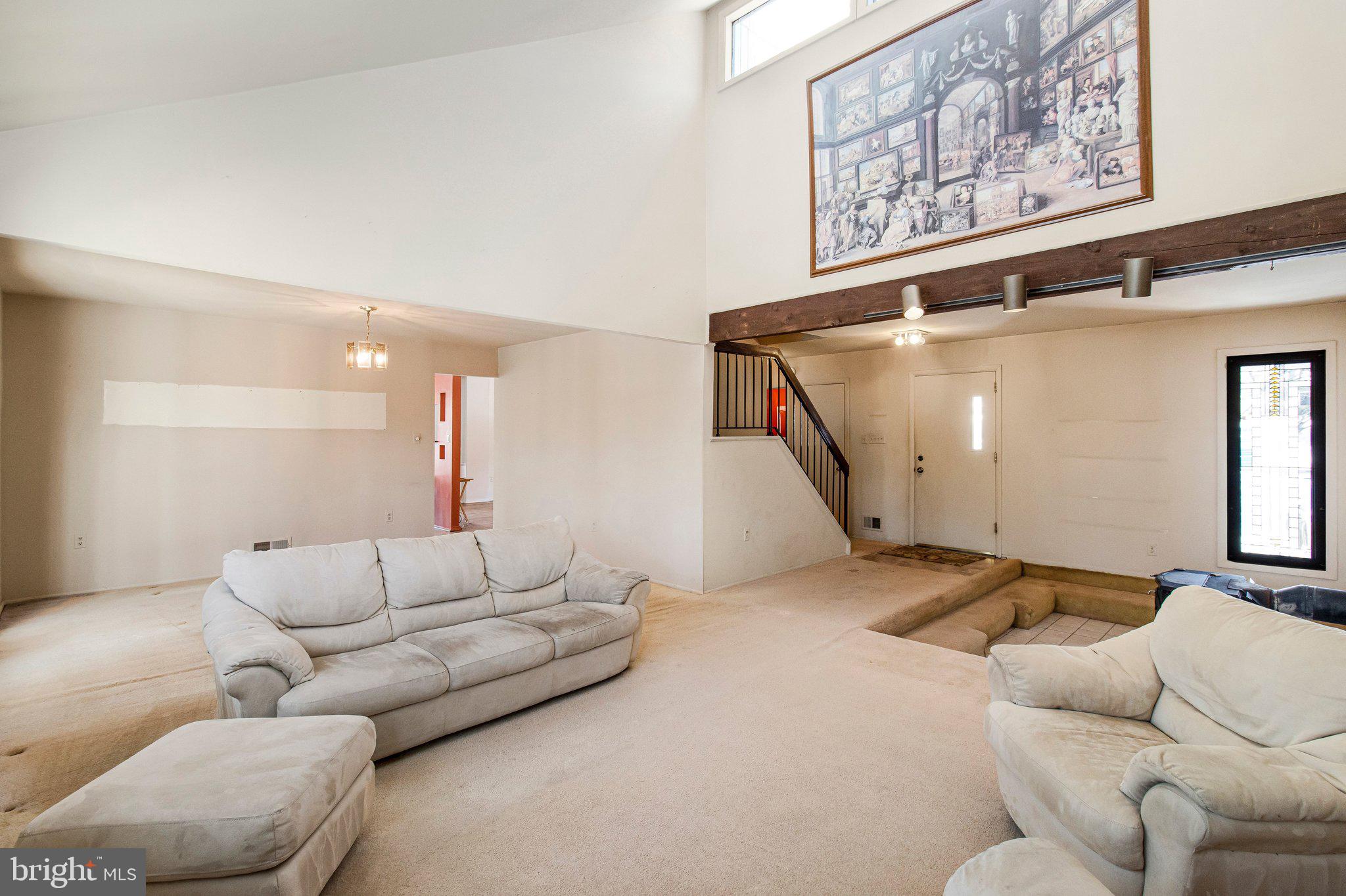 STONEGATE - Residential