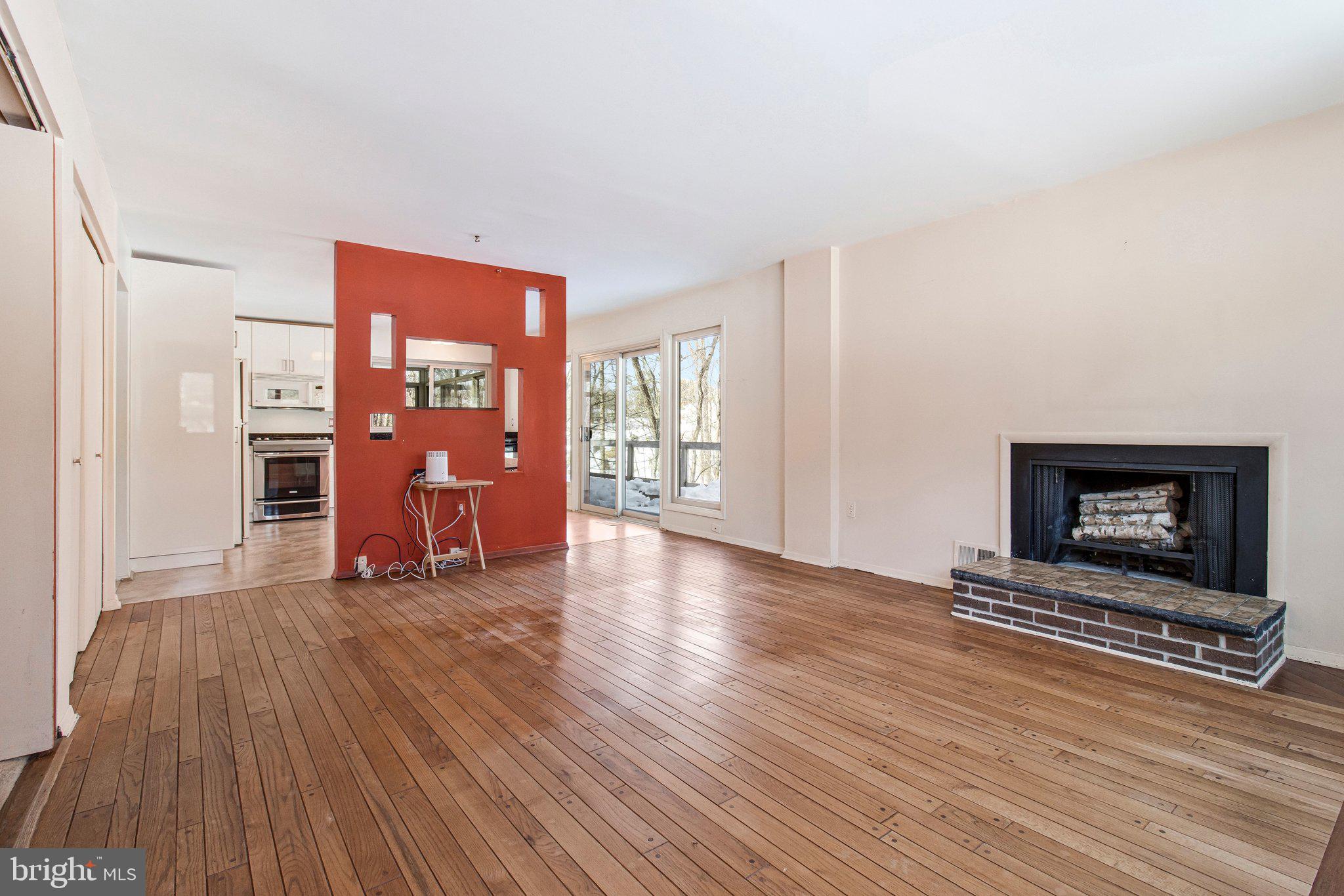 STONEGATE - Residential